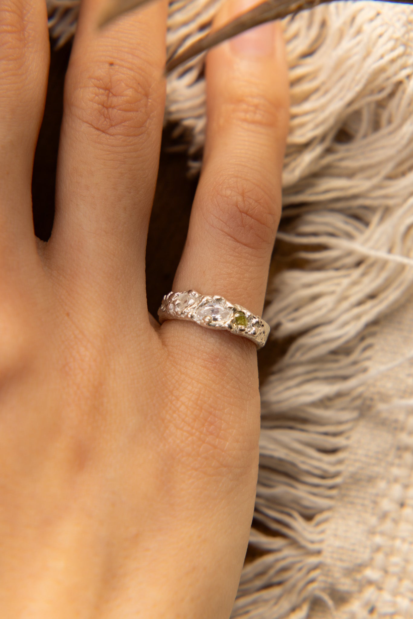 Meadowlight Ring  #4+