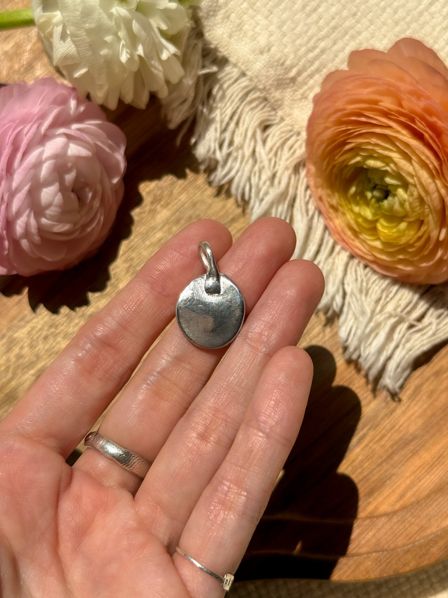 Flower bouquet Coin Pendant top - A
