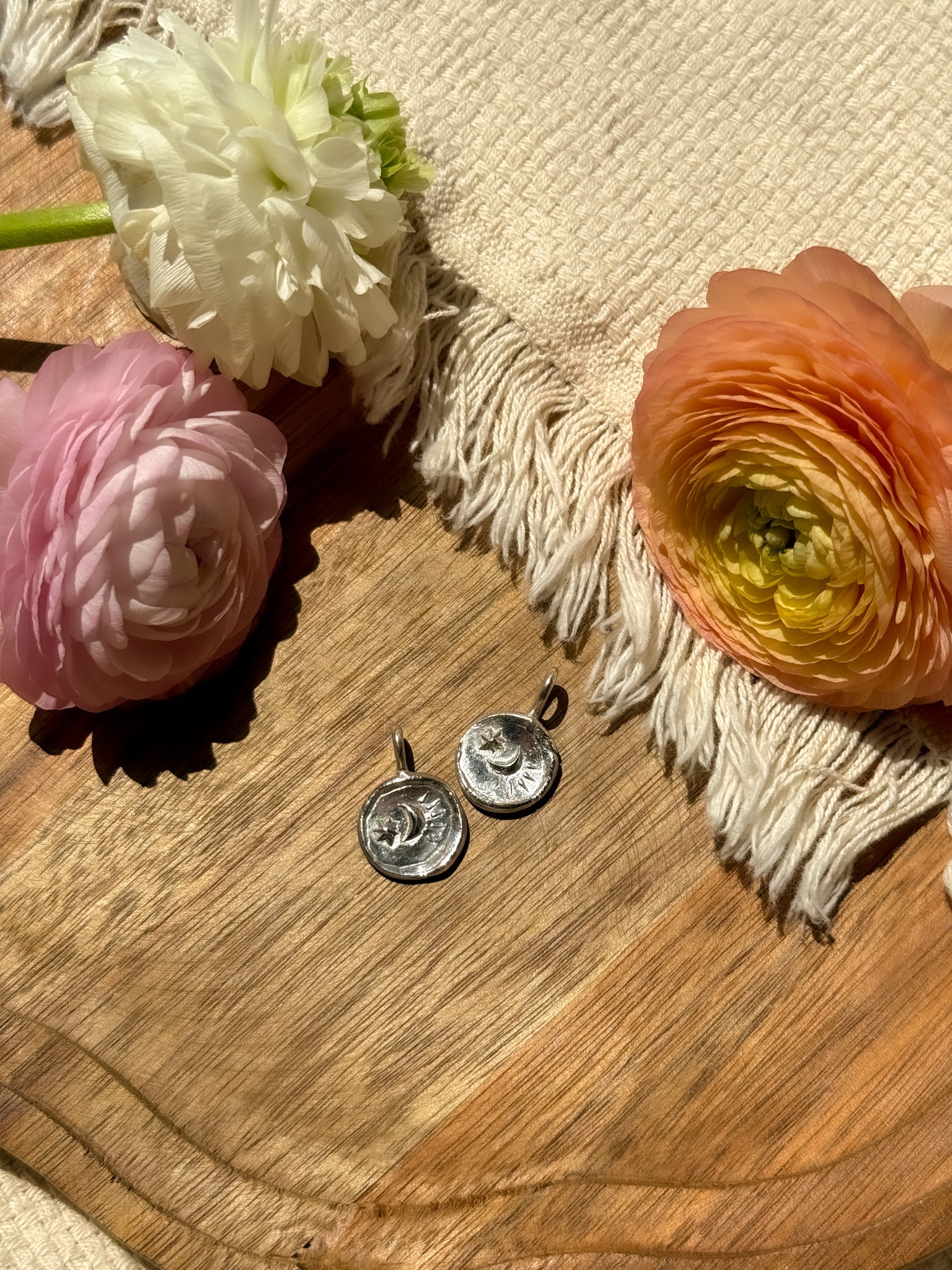 Moon star Coin Pendant top - B