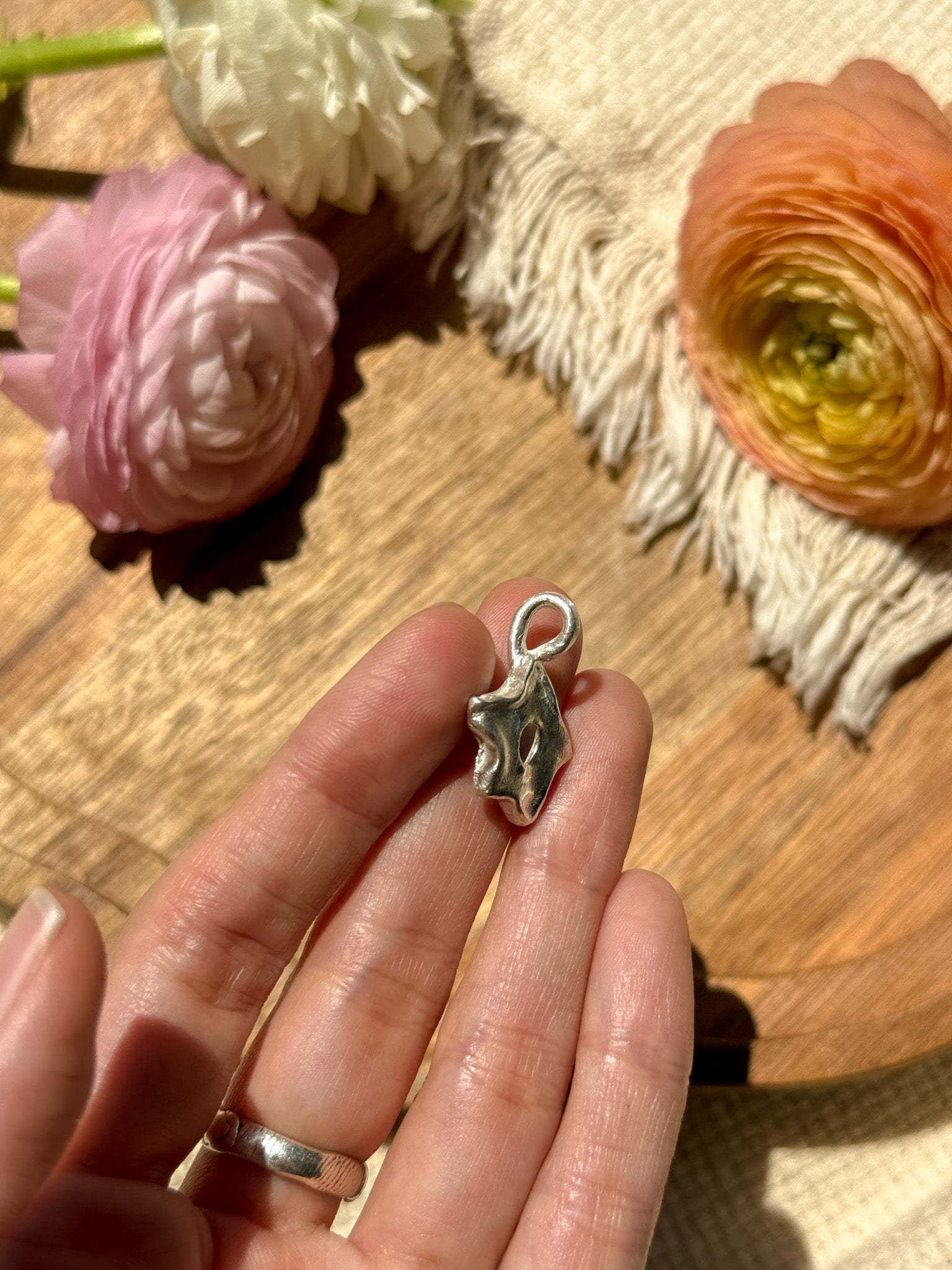 Flower Star Pendant top