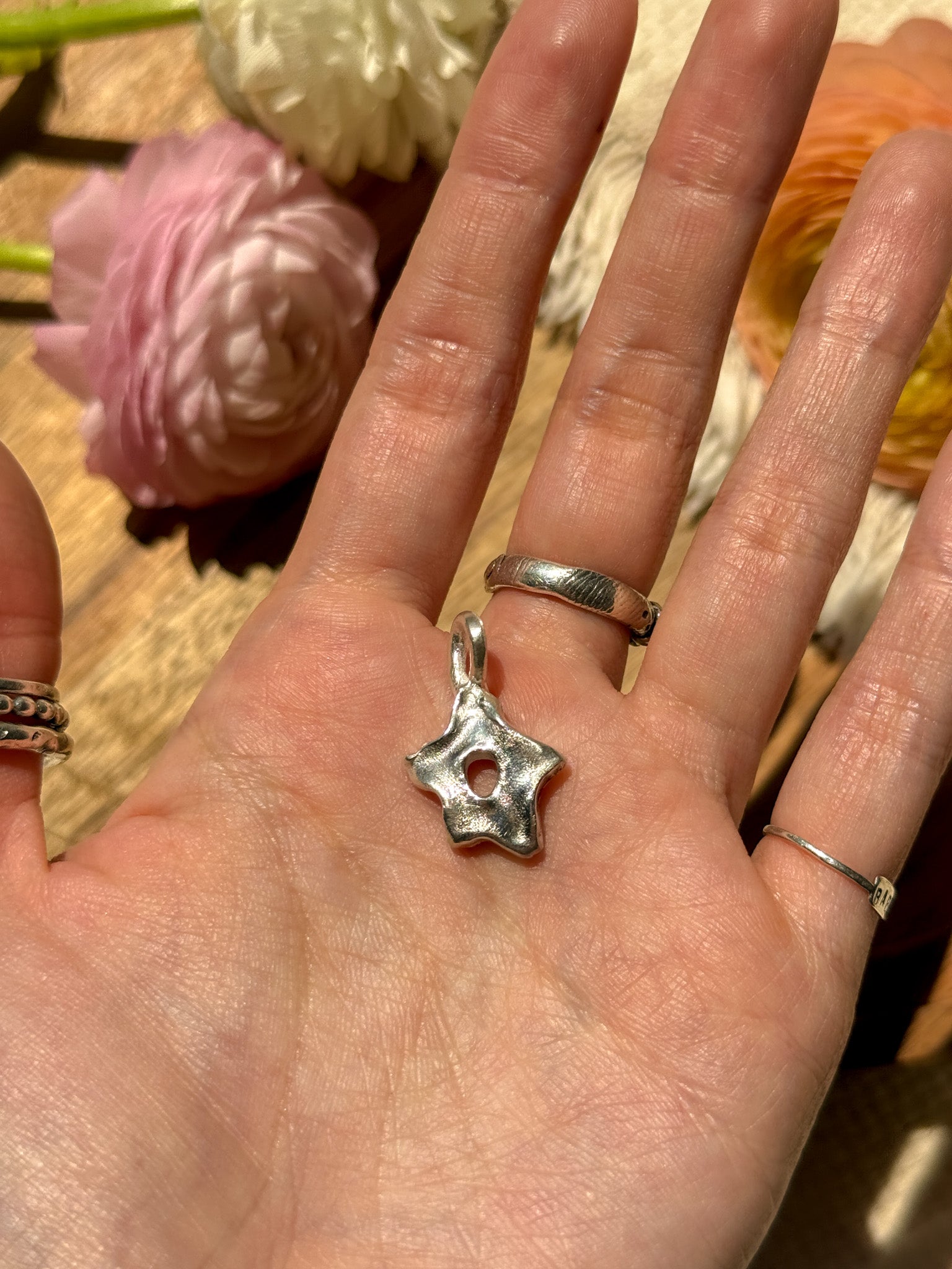Flower Star Pendant top