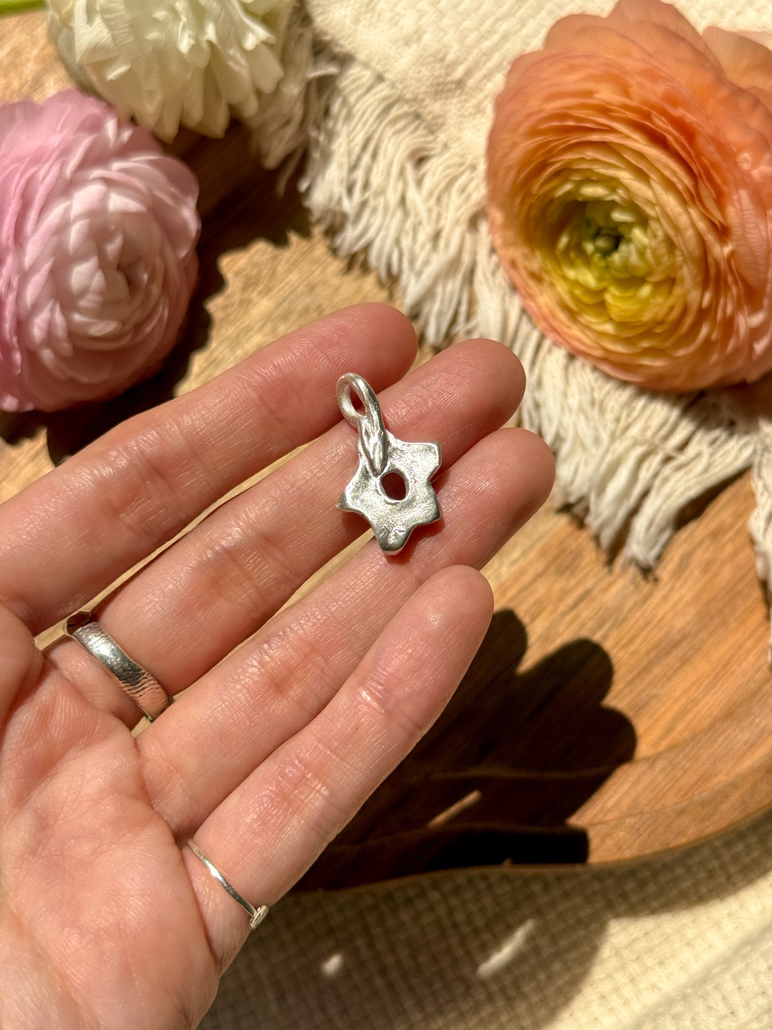Flower Star Pendant top