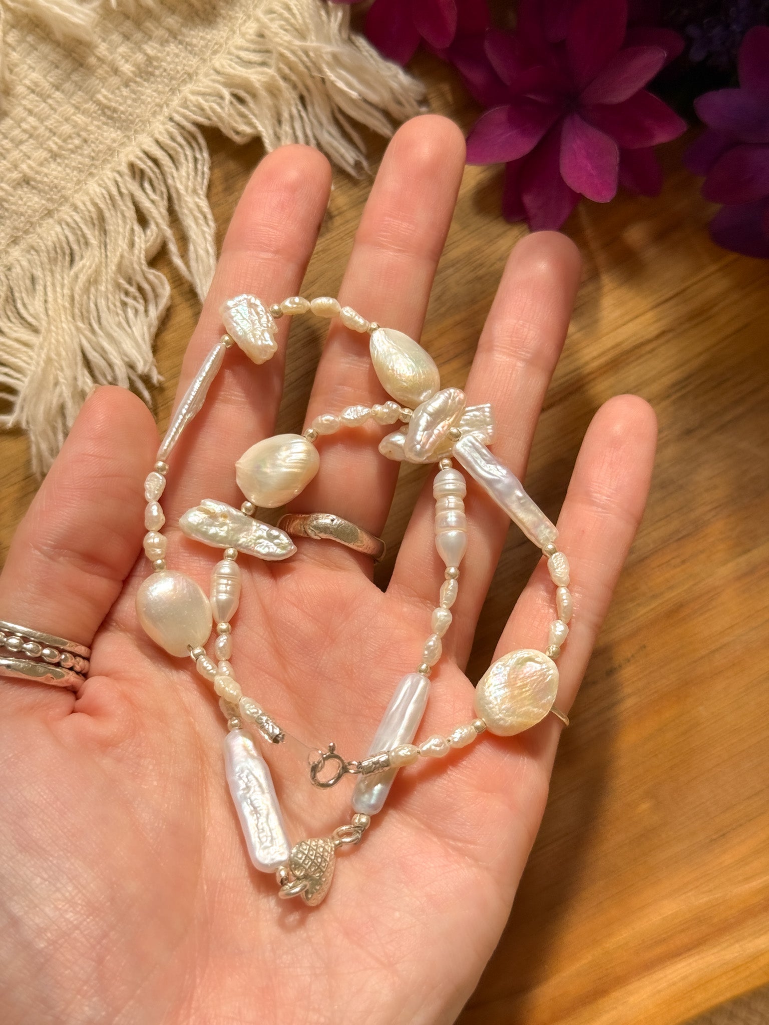 Necklace - Pearl and Karen silver