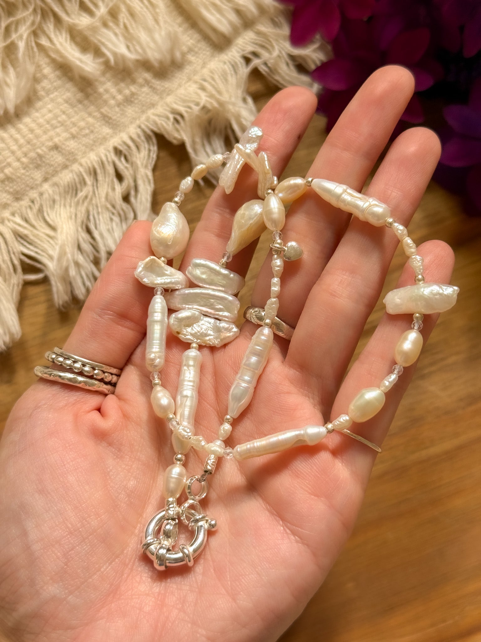 Necklace - Pearl and Karen silver