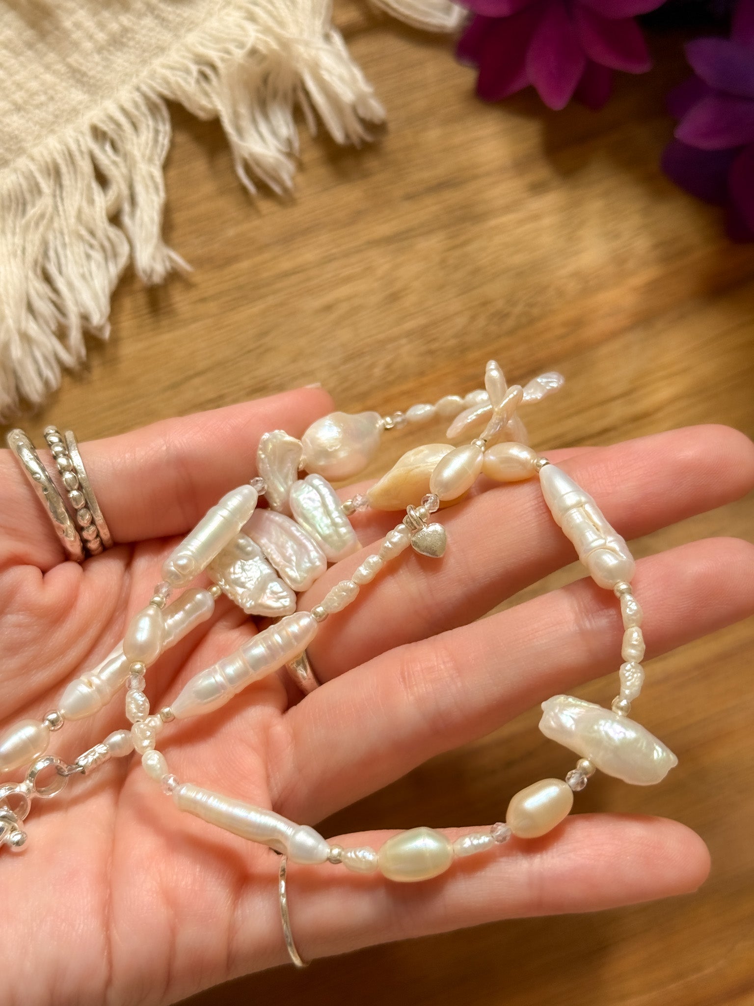 Necklace - Pearl and Karen silver