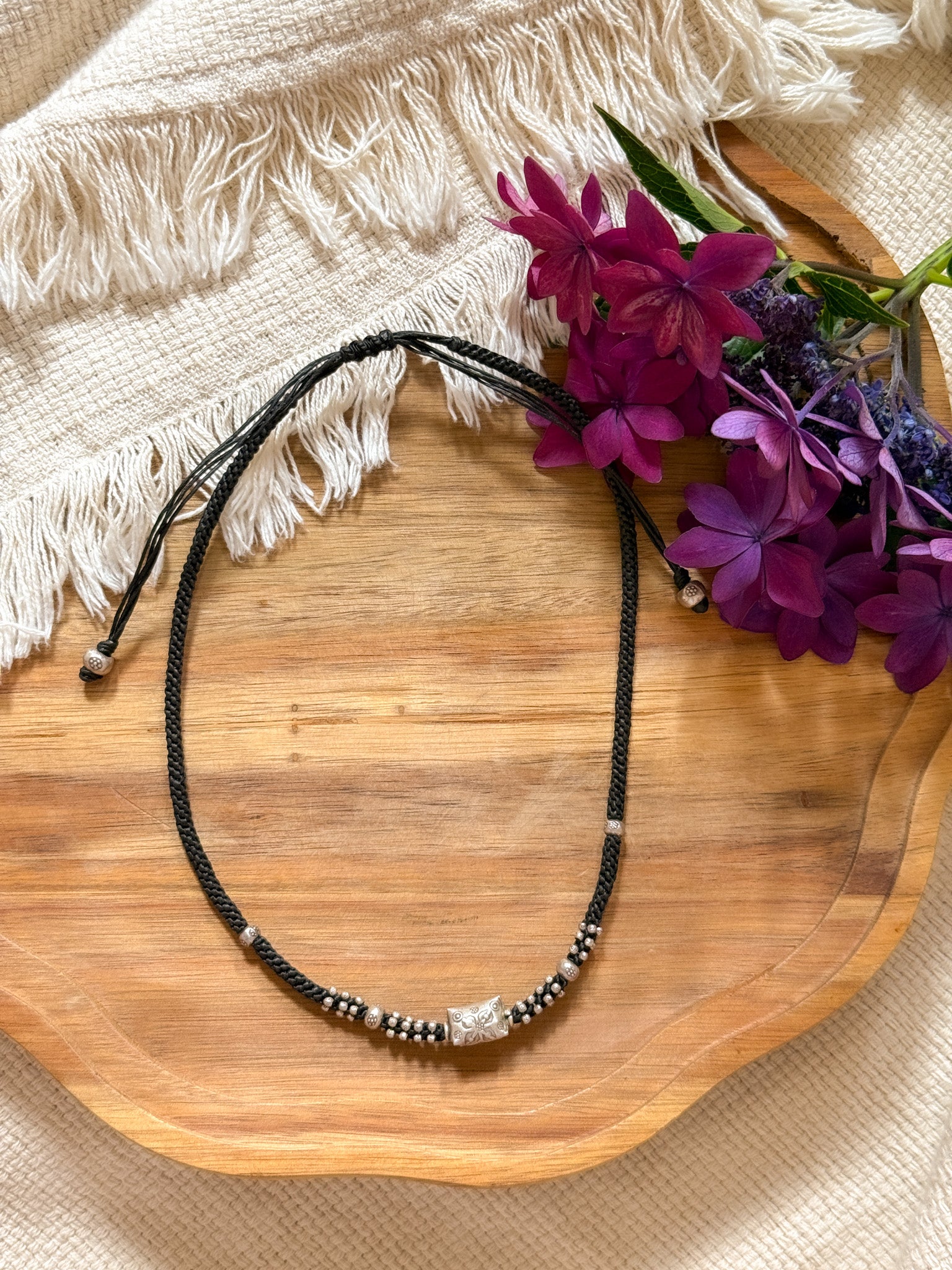 Karen Silver Macrame Necklace - Black 【Imported】