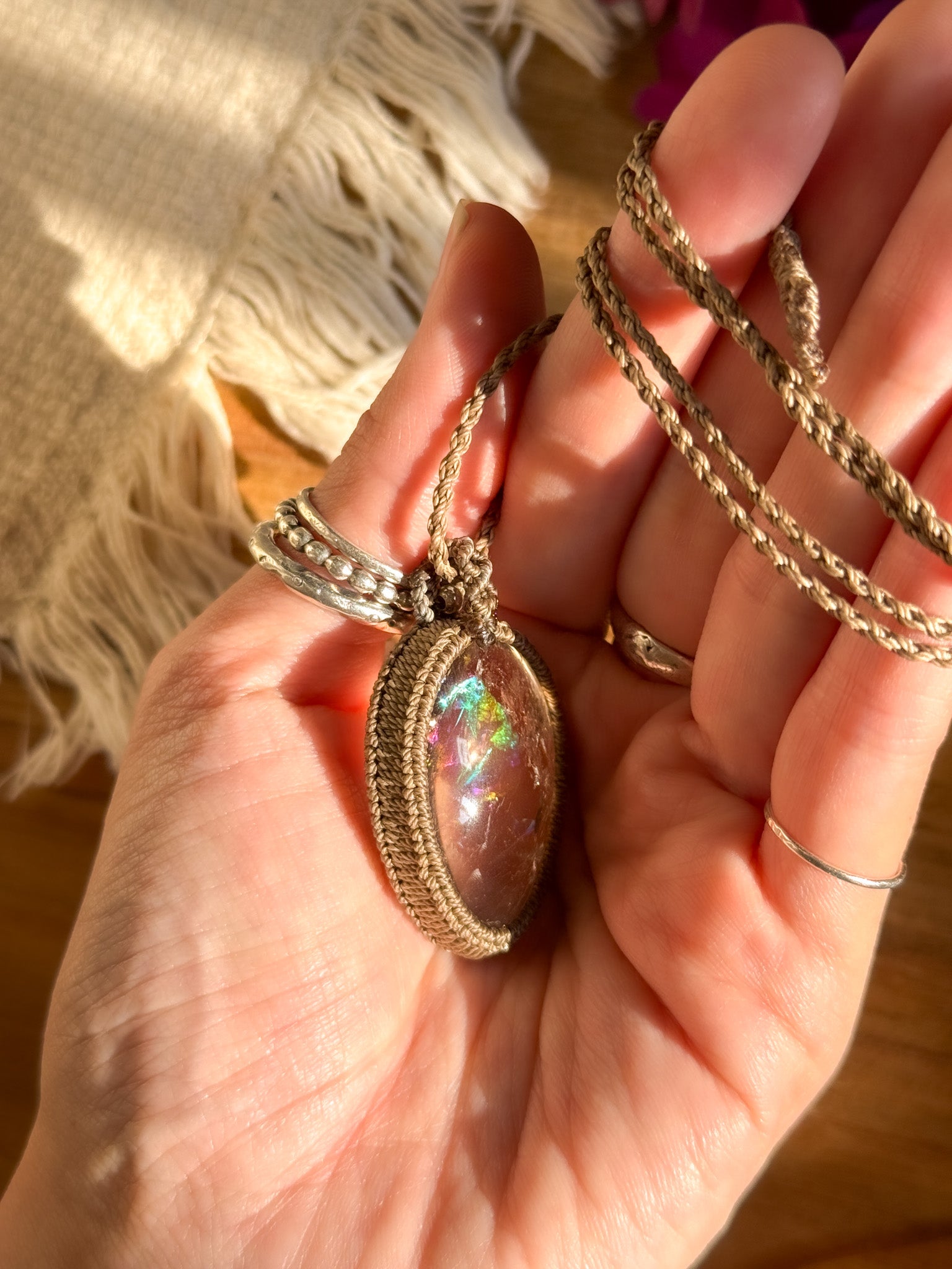 Macrame Necklace - Iris Quartz with Smoky Quartz 【Imported