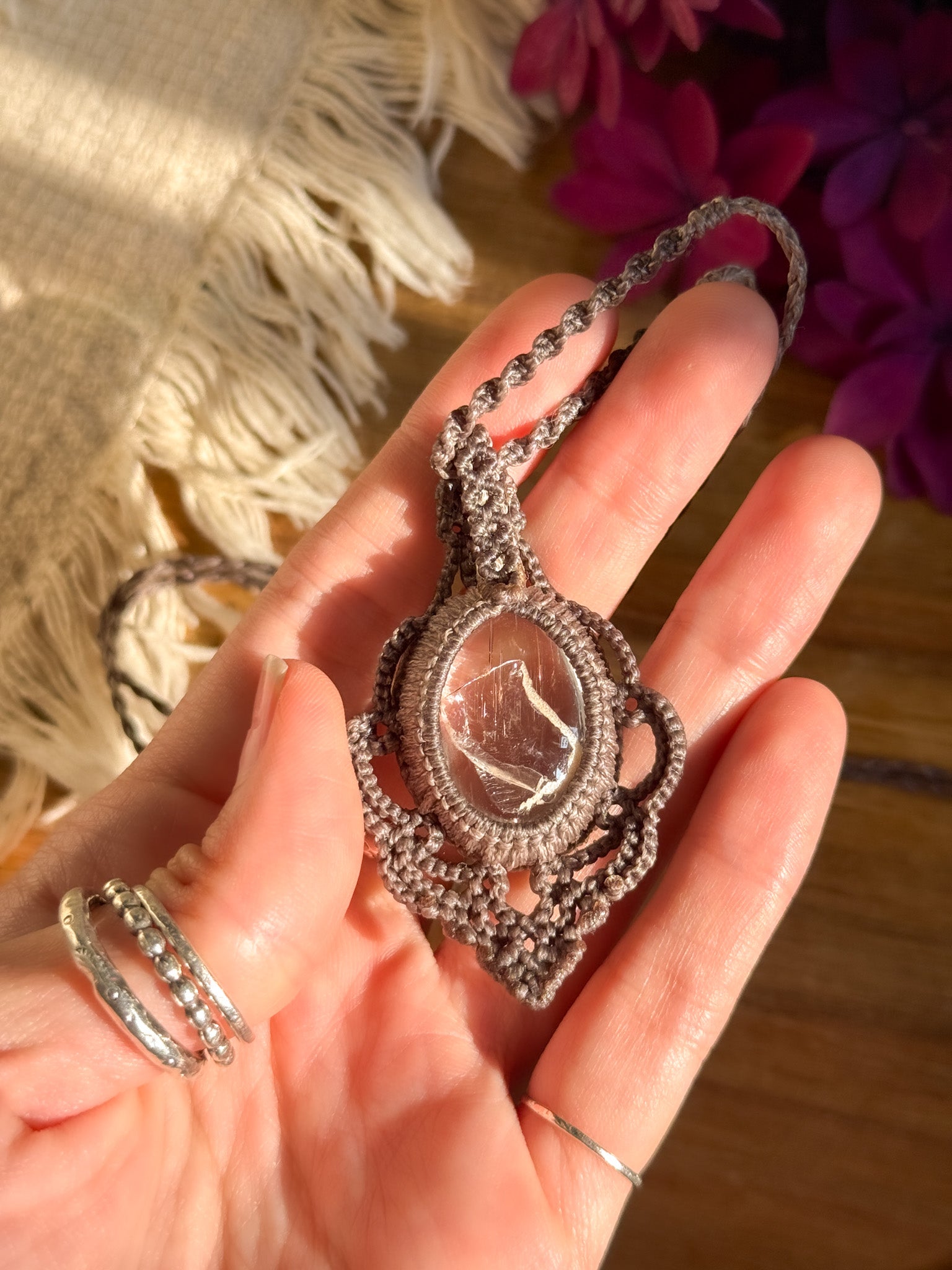 Macrame Necklace - Iris Quartz 【Imported】 - daisy doe