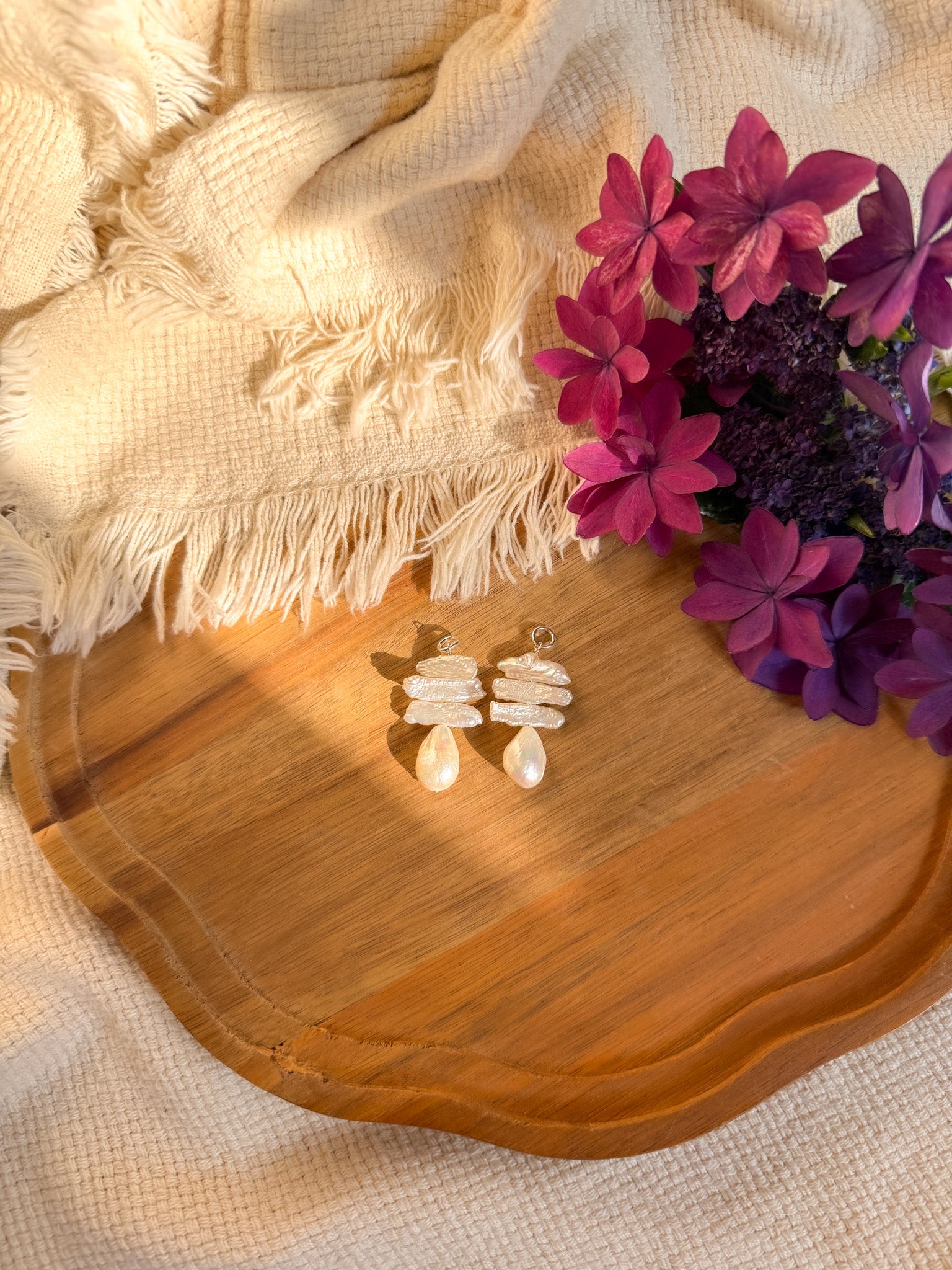 Pearl Pendant top