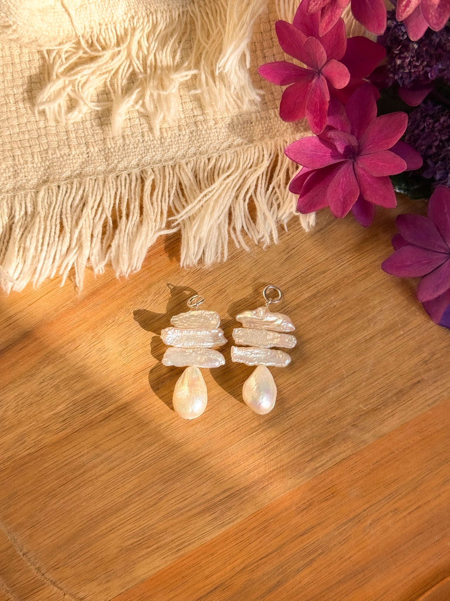 Pearl Pendant top