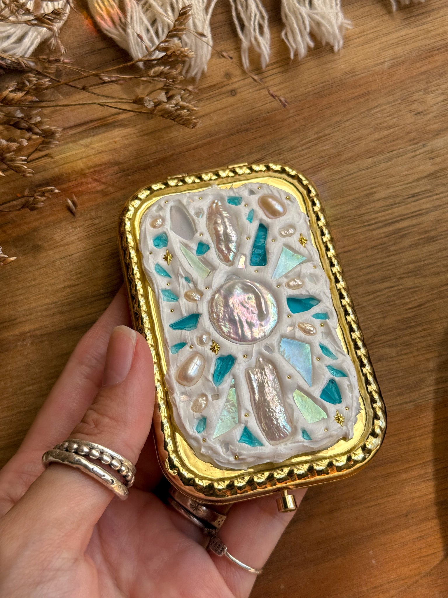 Upcycle glass mirror - Gold H - Pearl