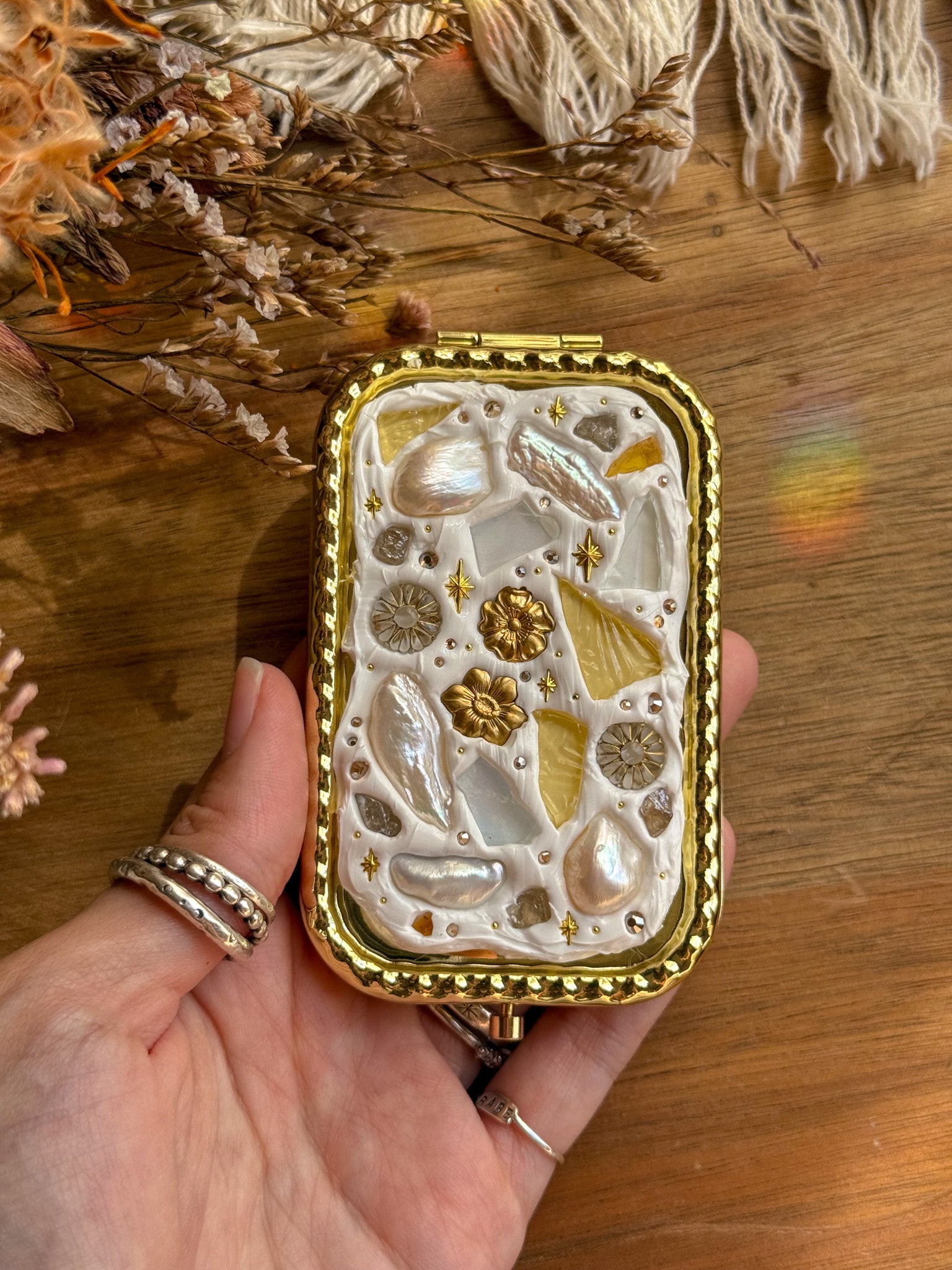 Upcycle glass mirror - Gold I - Pearl