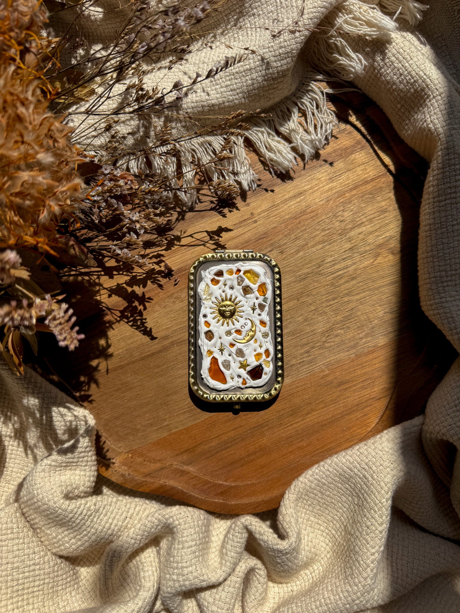 Upcycle glass mirror - Antique Gold C