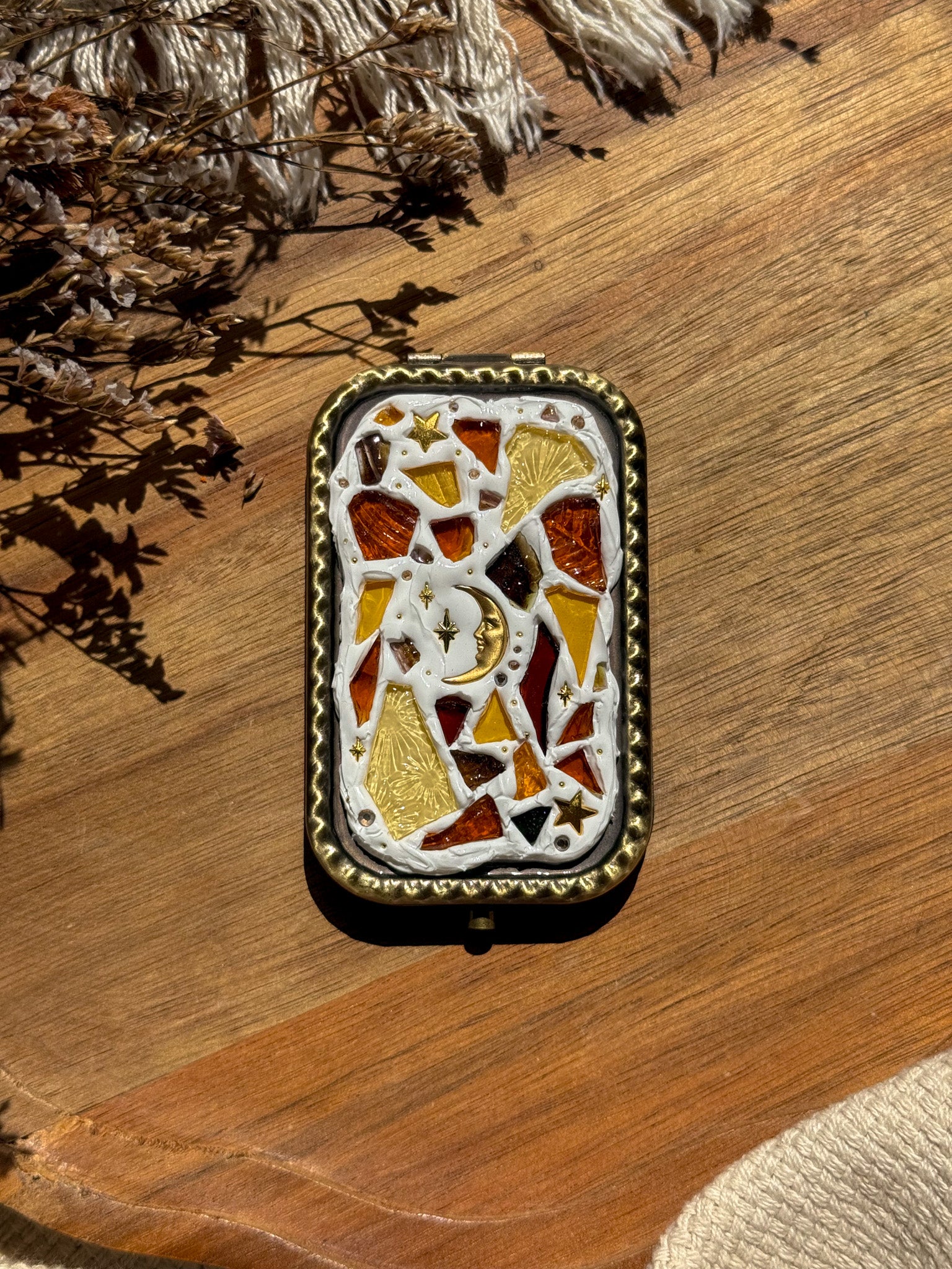 Upcycle glass mirror - Antique Gold D