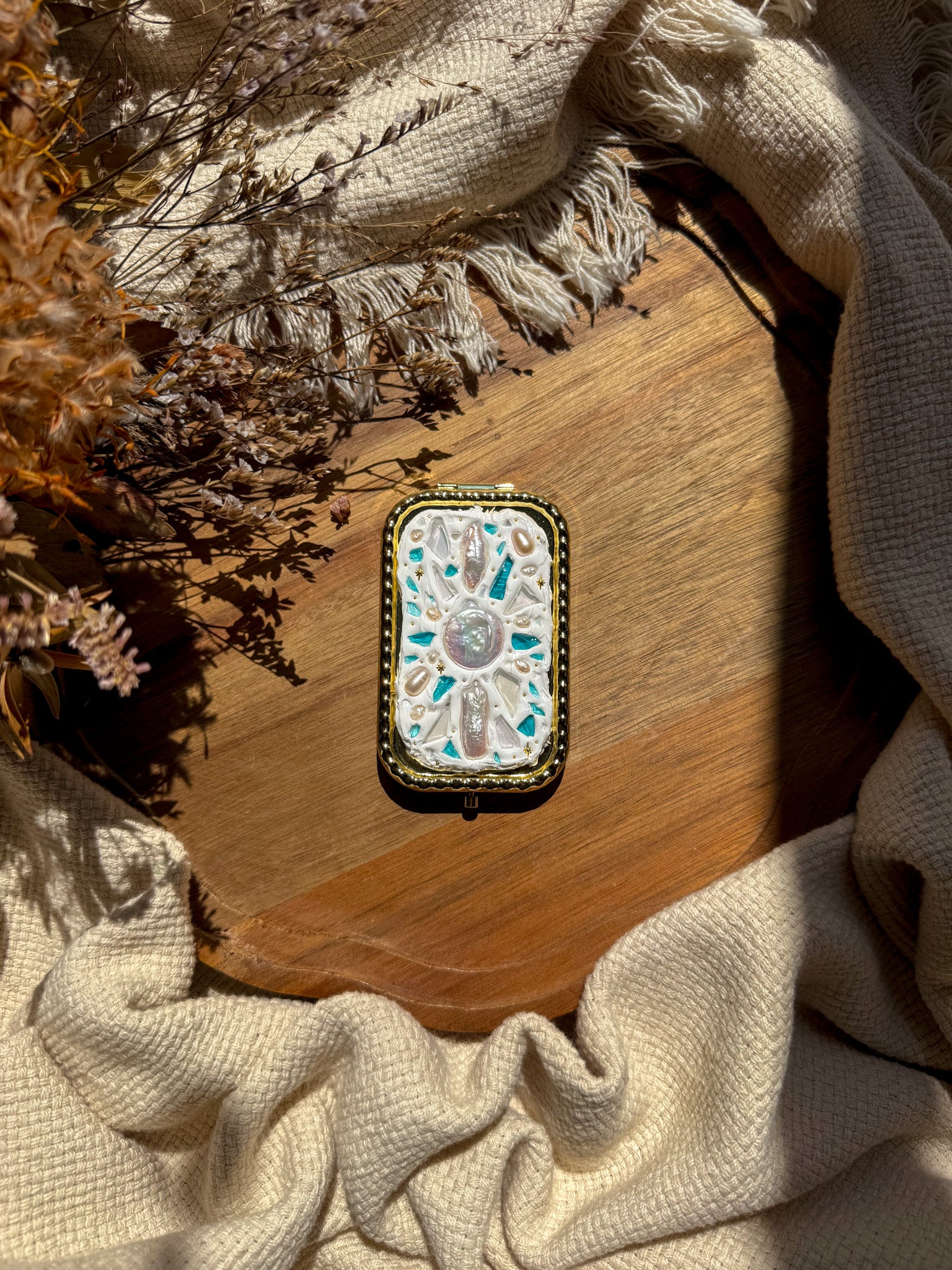 Upcycle glass mirror - Gold H - Pearl