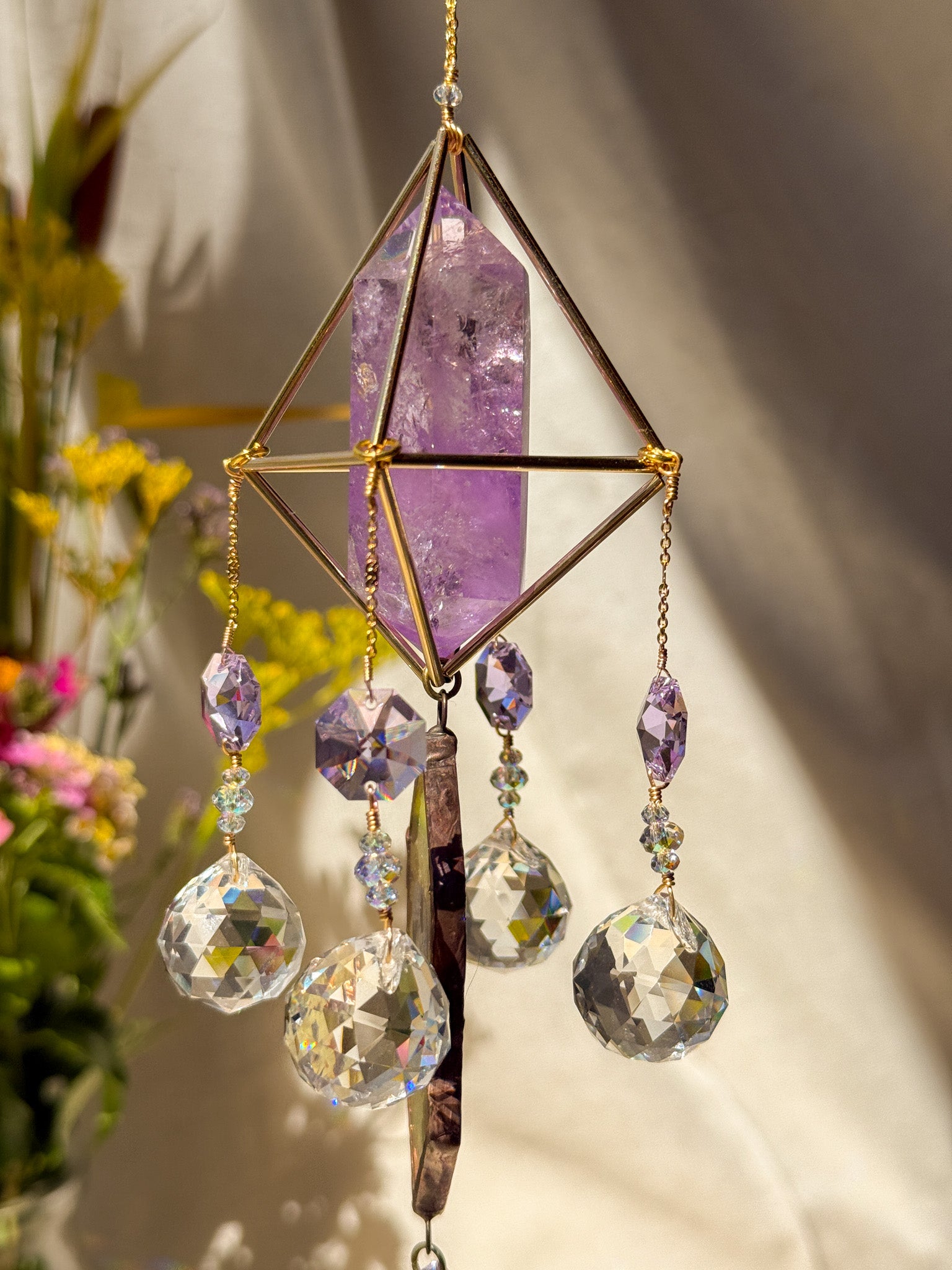 Picnic - Amethyst with Viola