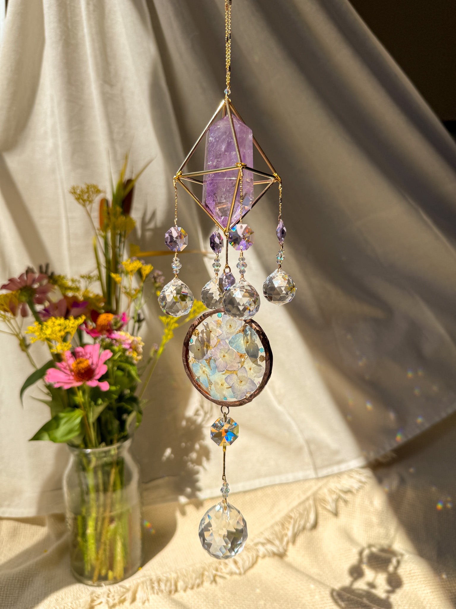 Picnic - Amethyst with hydrangeas