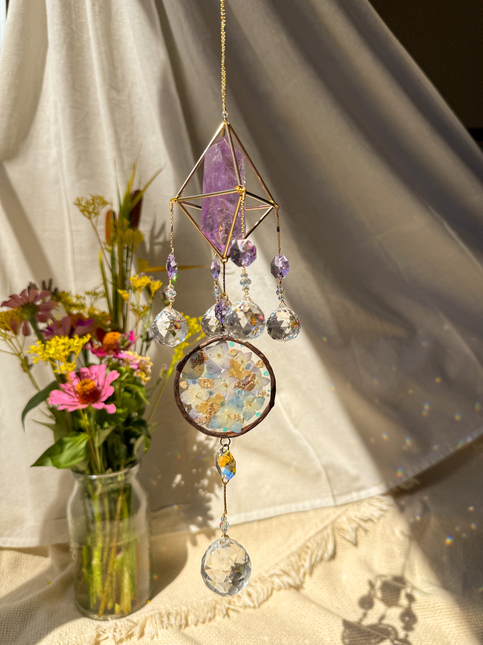 Picnic - Amethyst with hydrangeas