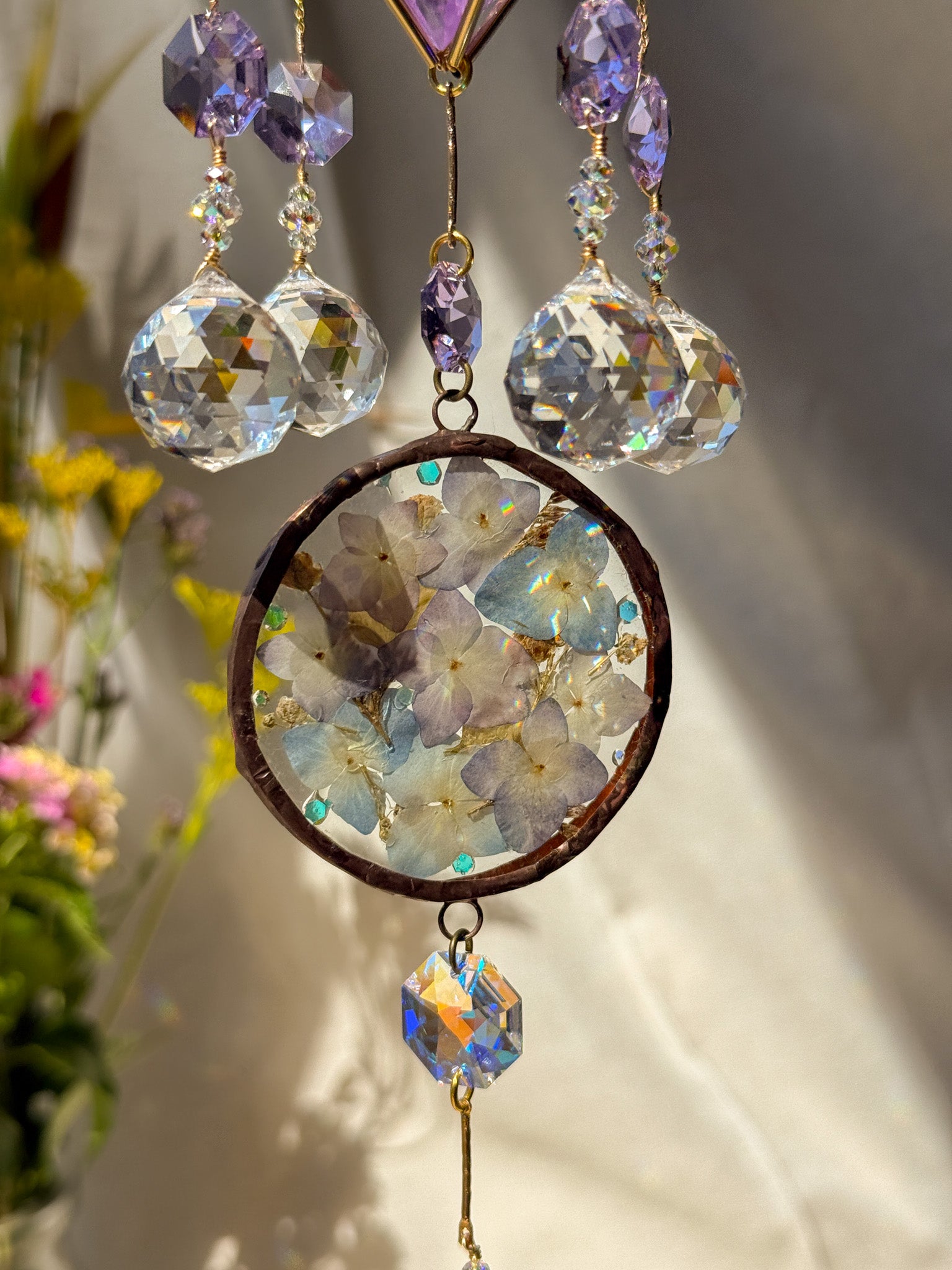 Picnic - Amethyst with hydrangeas