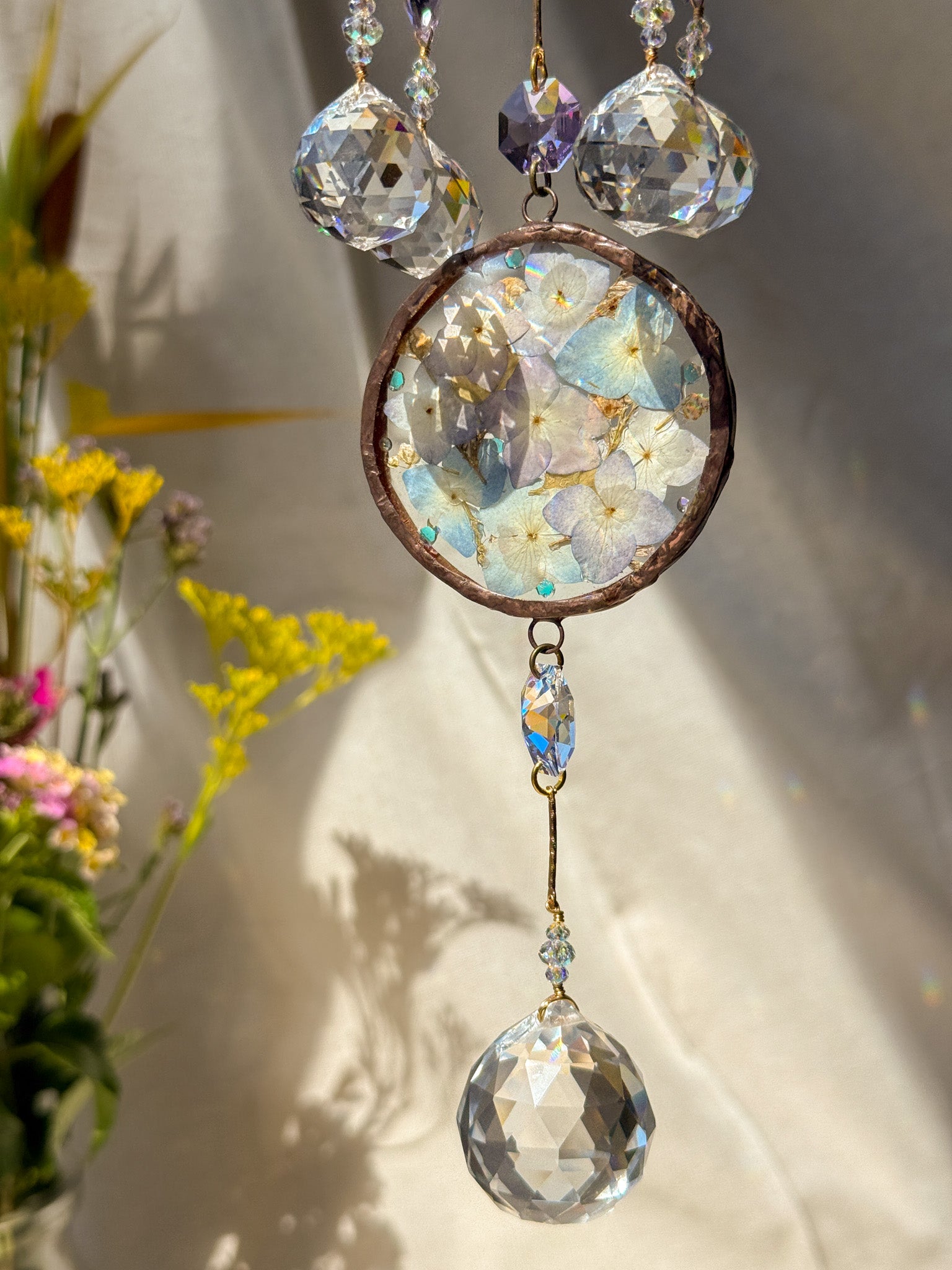 Picnic - Amethyst with hydrangeas