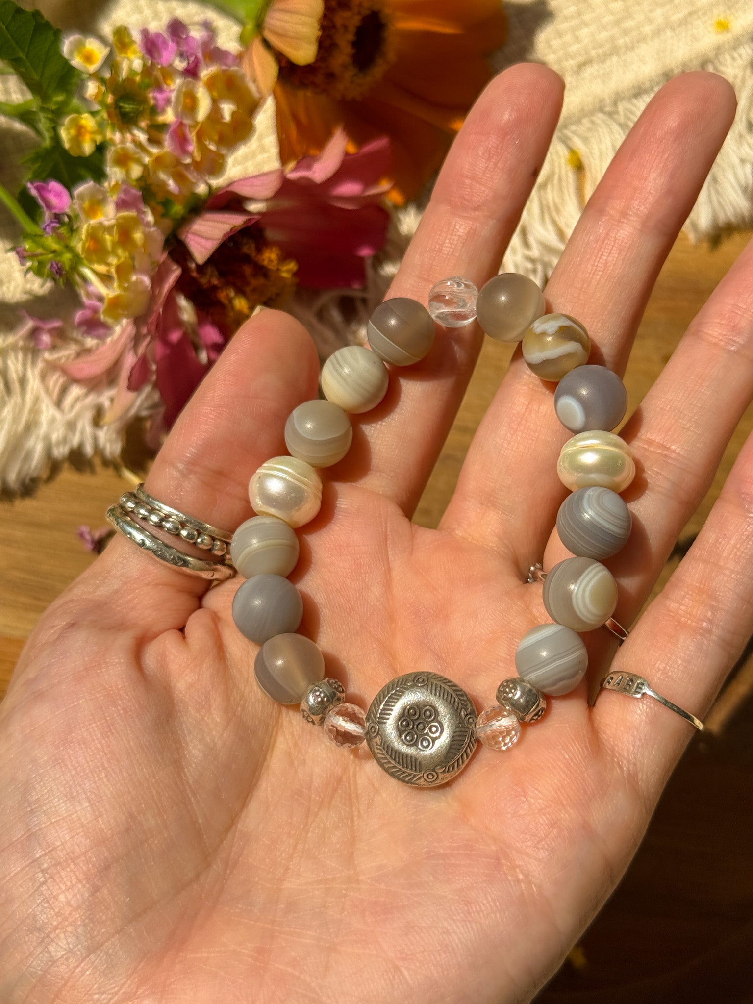 Agate, Pearl, Clear quartz and Karen Silver Bracelet