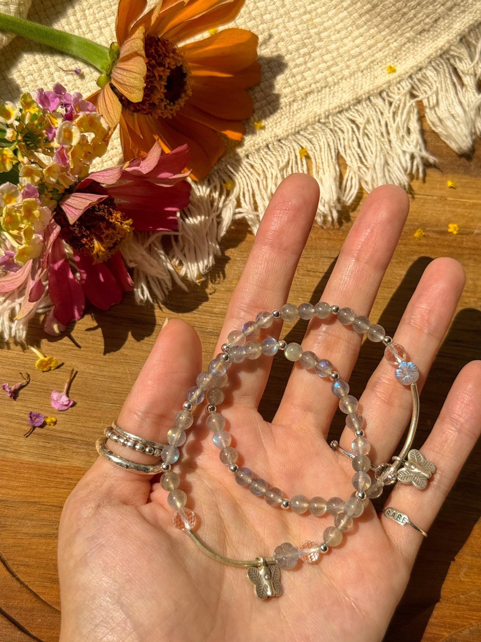 Labradorite, Clear Quartz and Karen silver Bracelet