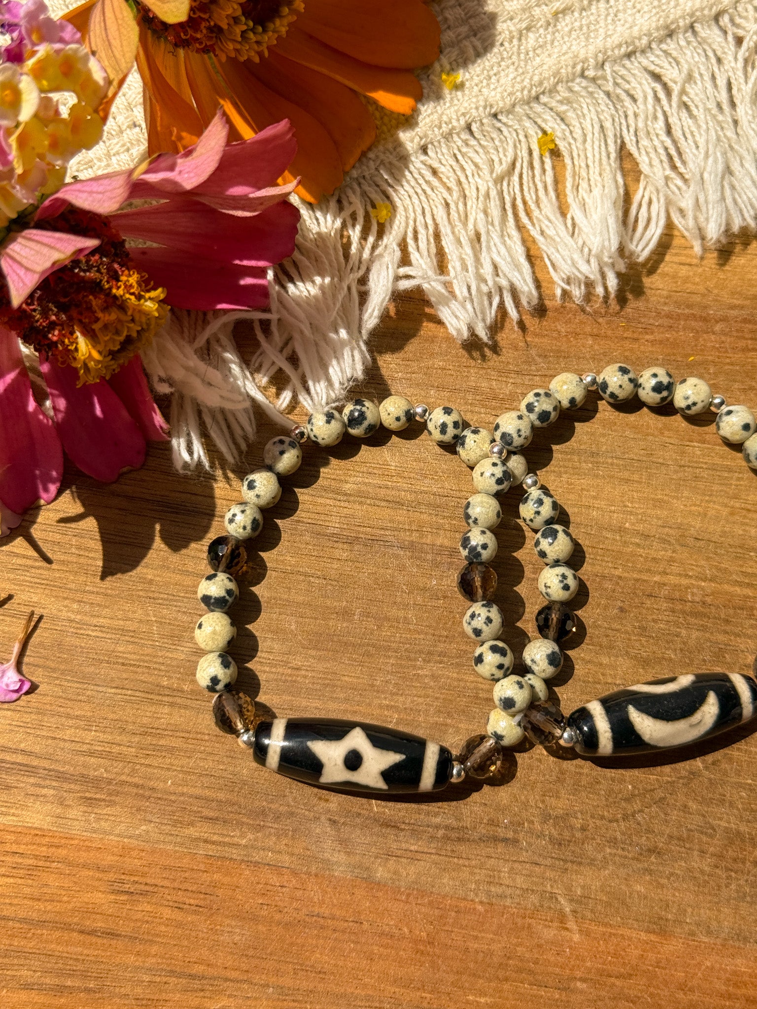 dZi beads (Agate), Dalmatian Jasper, Smoky Quartz and Karen silver Bracelet