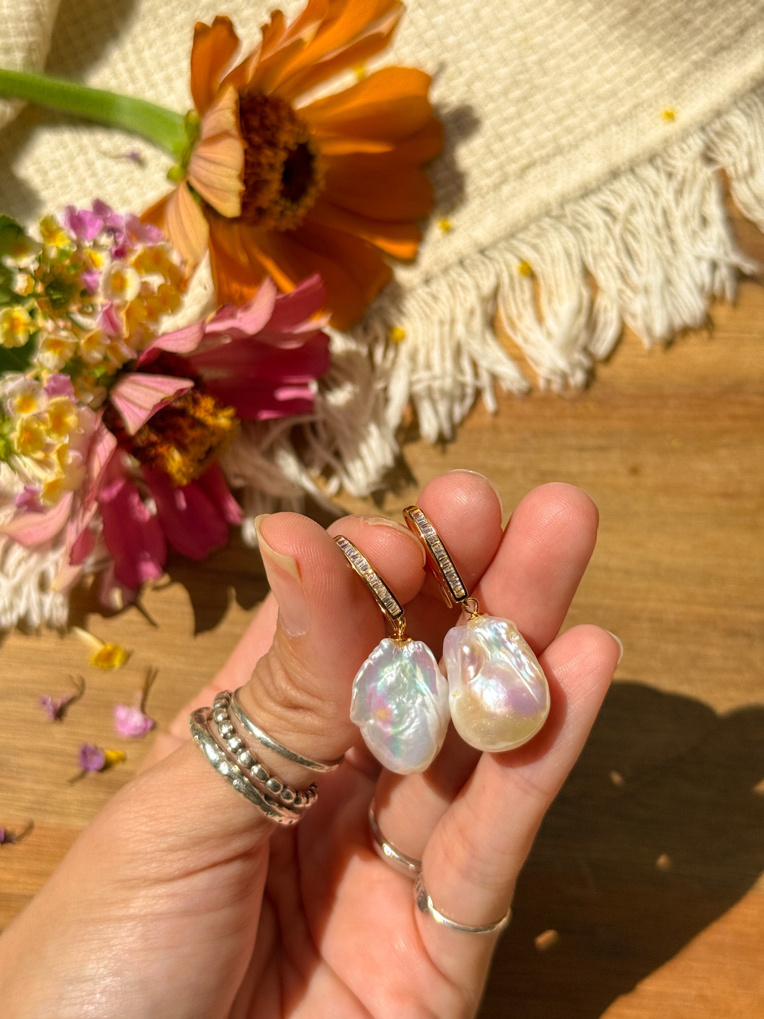 Pearl Earrings - gold ②