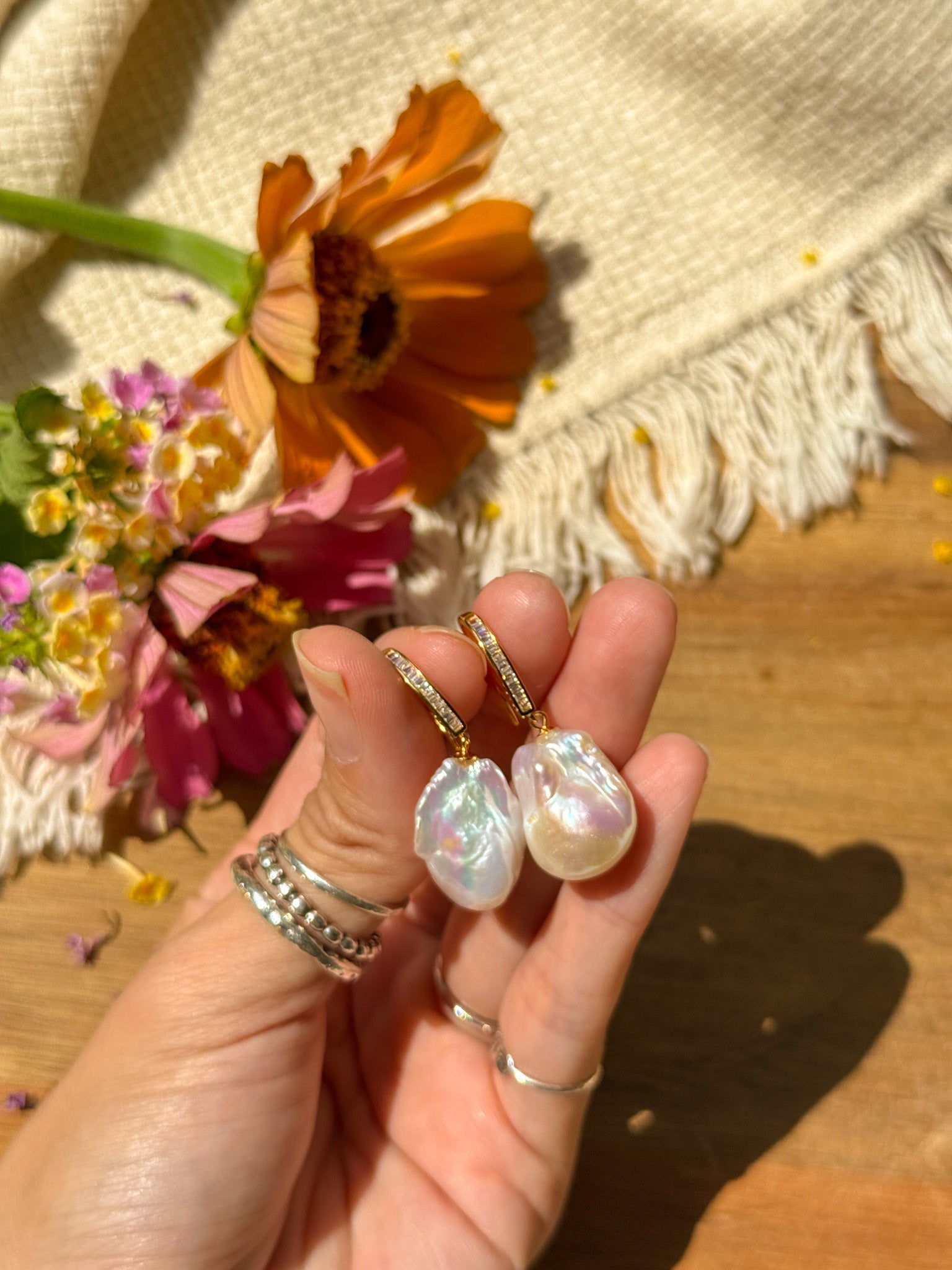 Pearl Earrings - gold ②