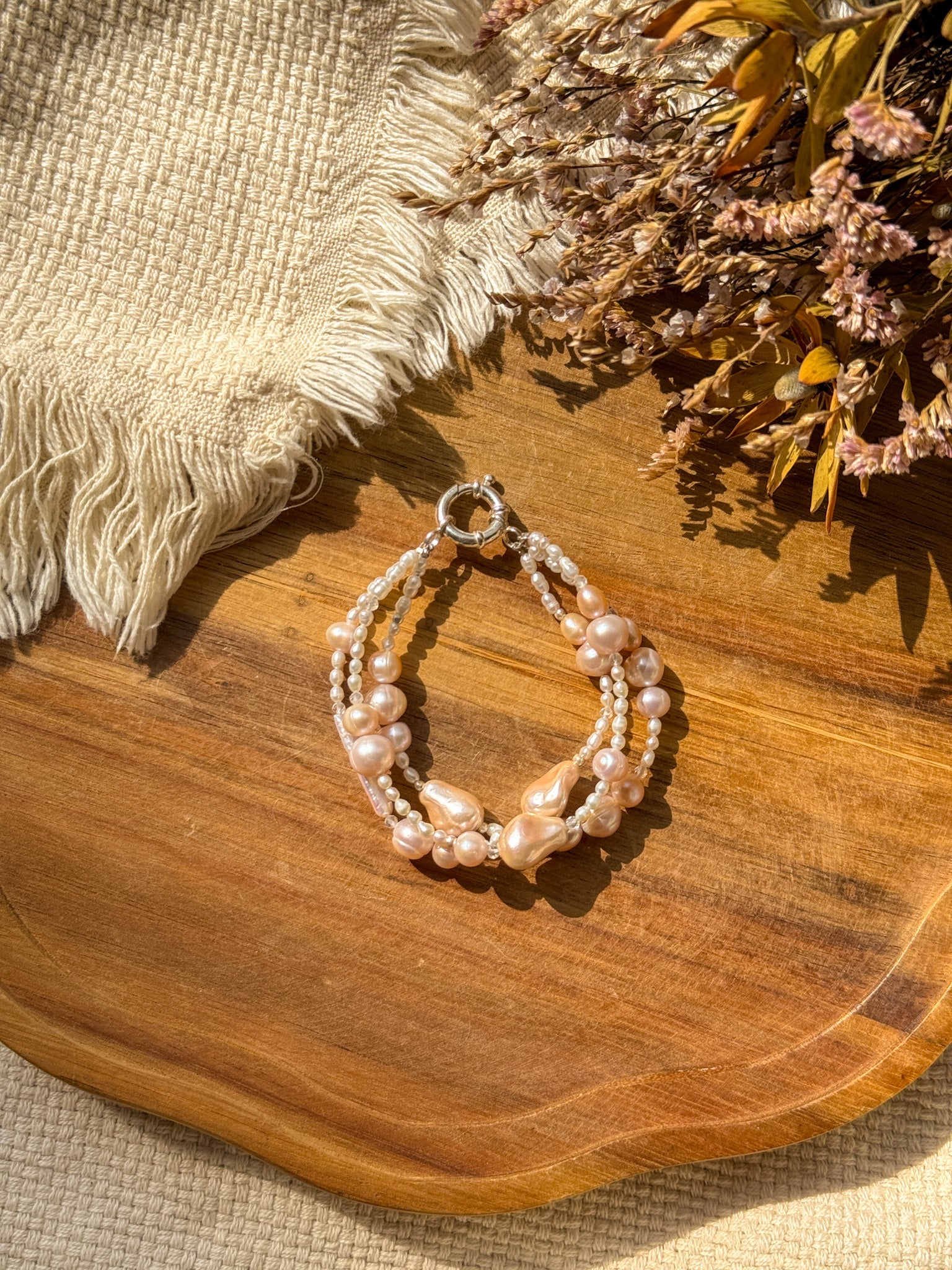 Bracelet - Pearl, Clear quartz and Karen silver - Pink