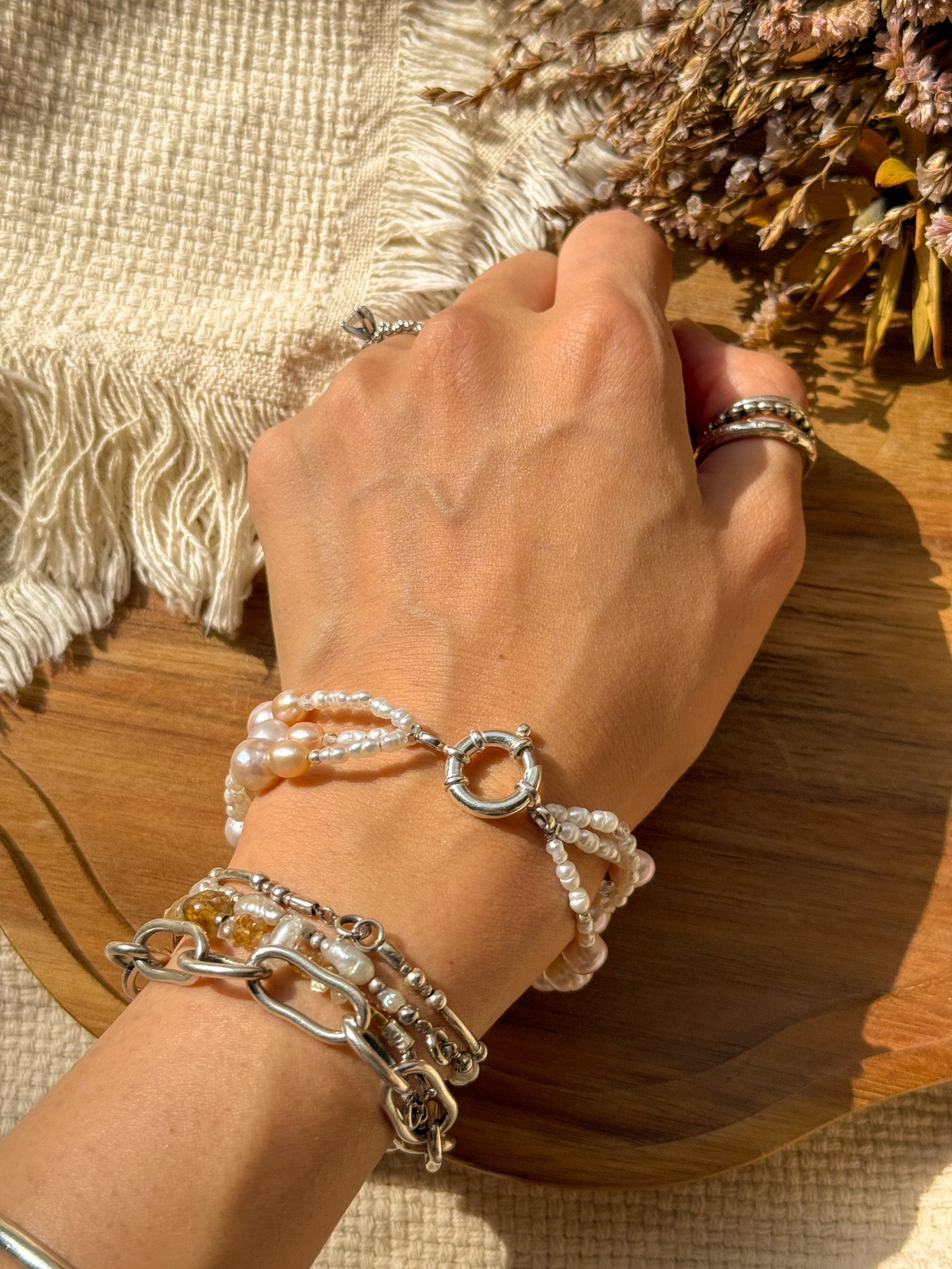 Bracelet - Pearl, Clear quartz and Karen silver - Pink