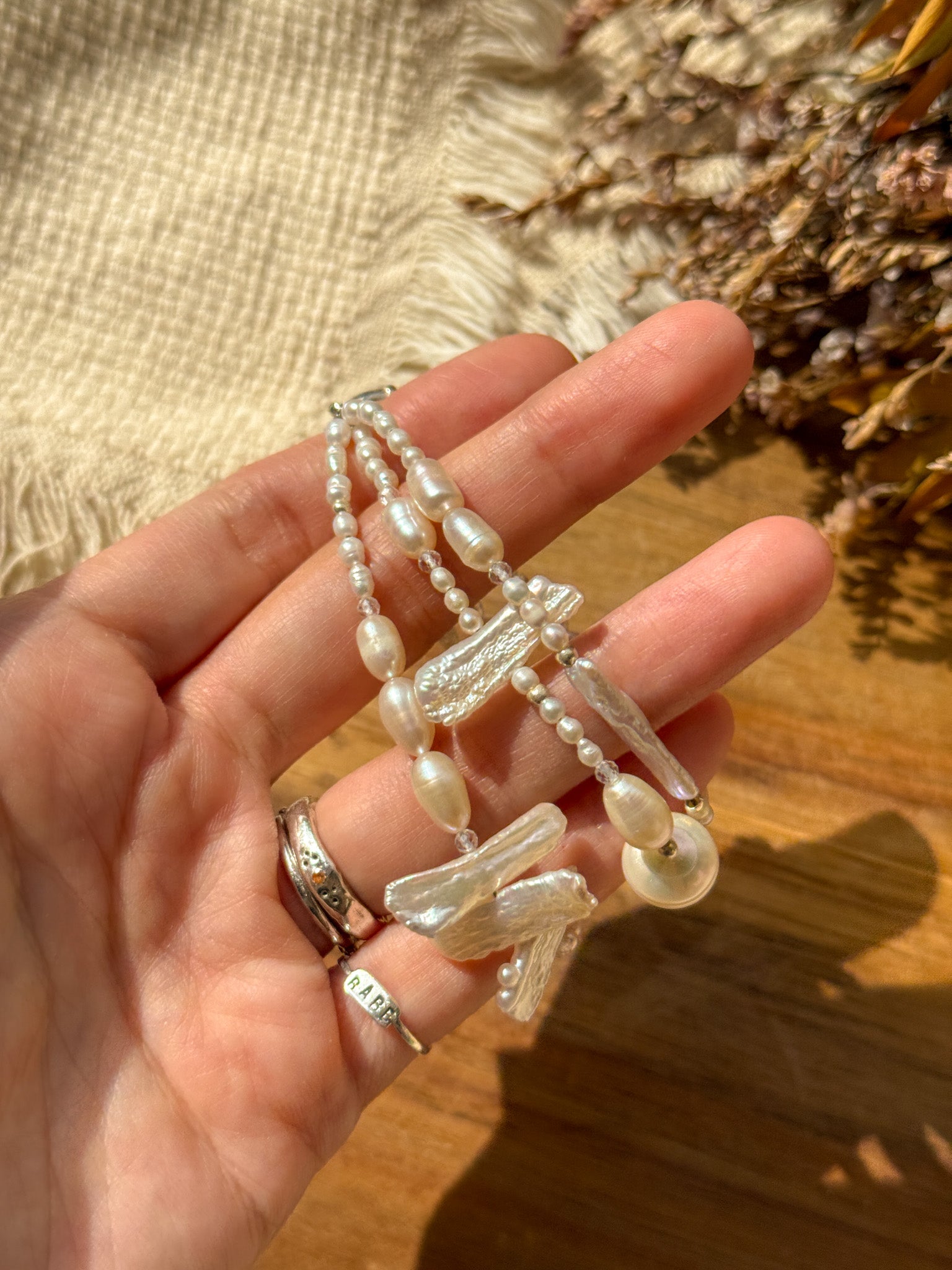 Bracelet - Pearl, Clear quartz and Karen silver - White