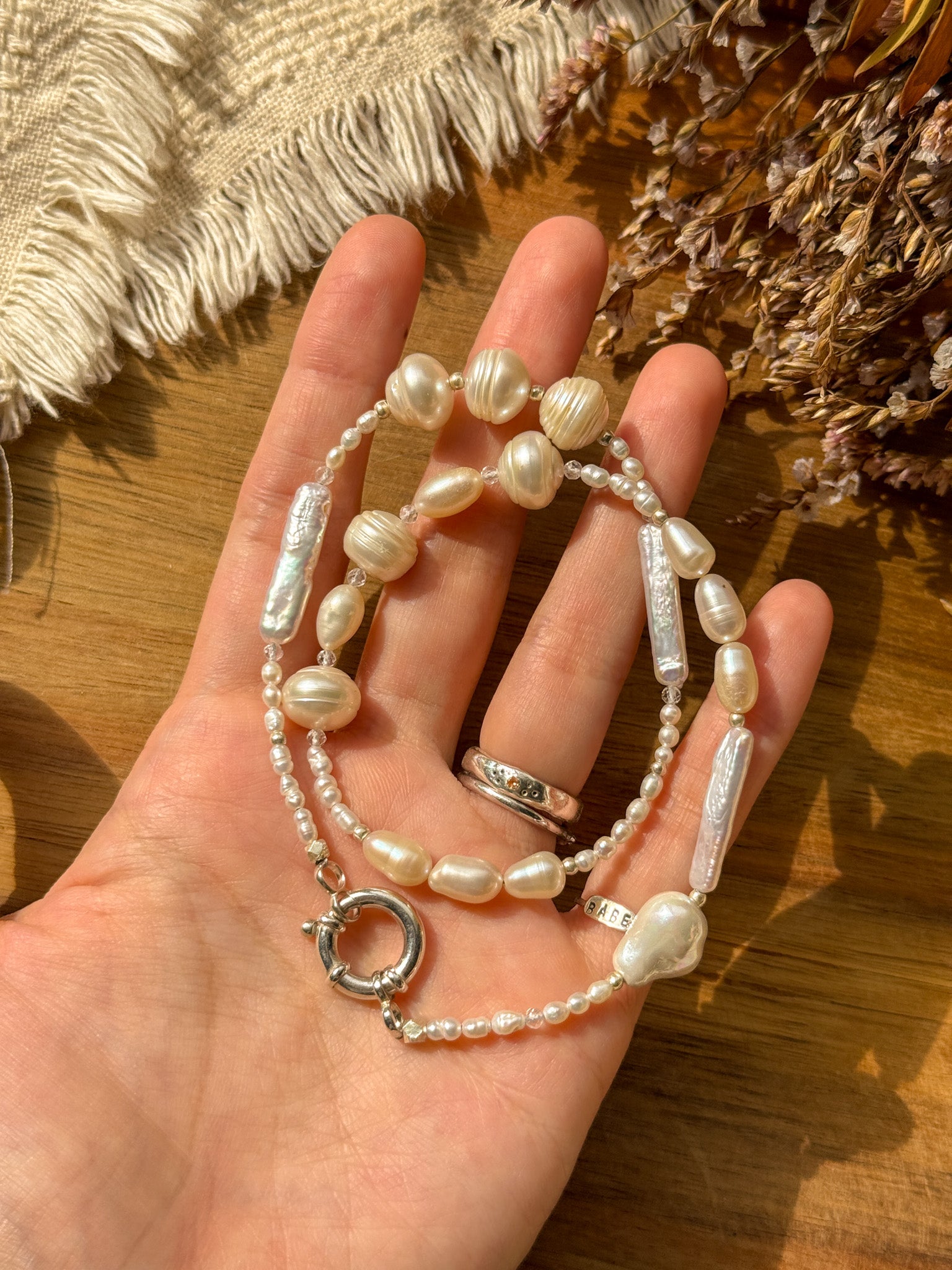 Necklace - Pearl, Clear quartz and Karen silver