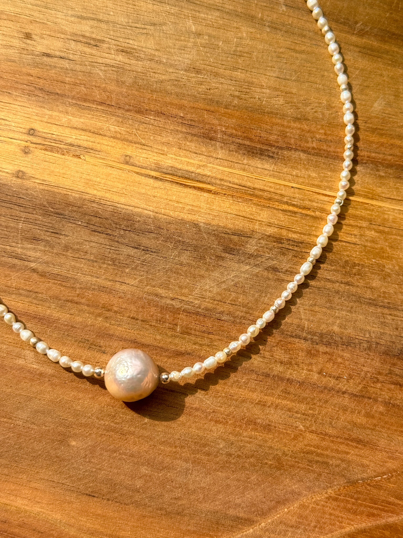 Necklace - Pearl and Karen silver