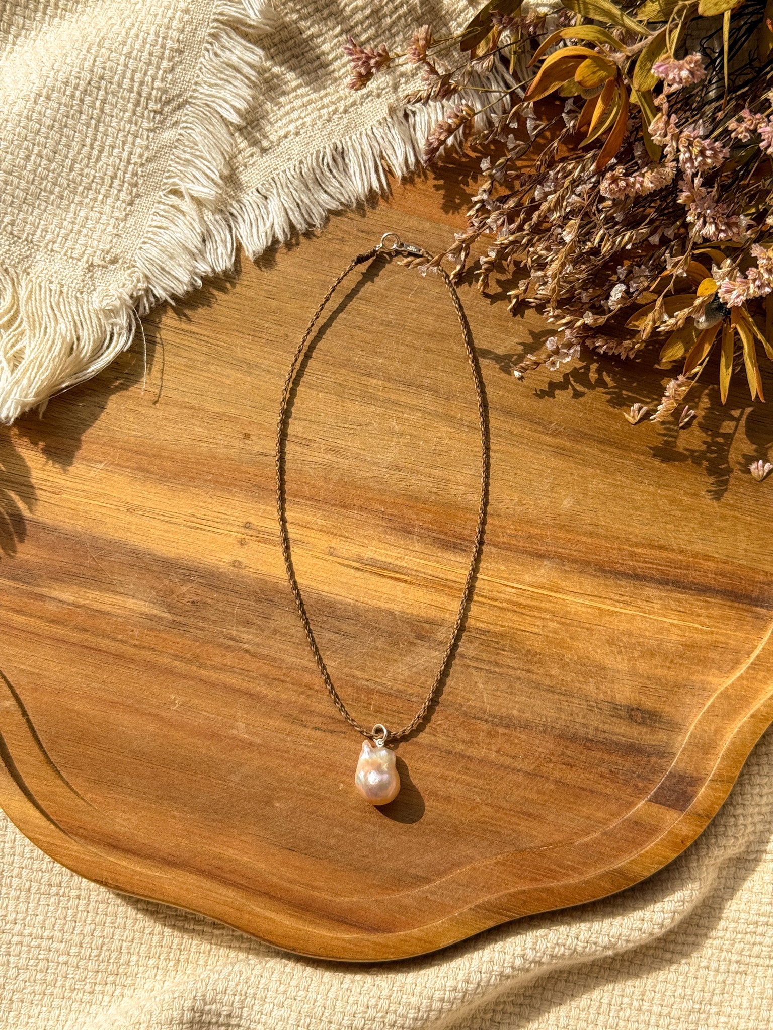 Macrame Choker - Pearl