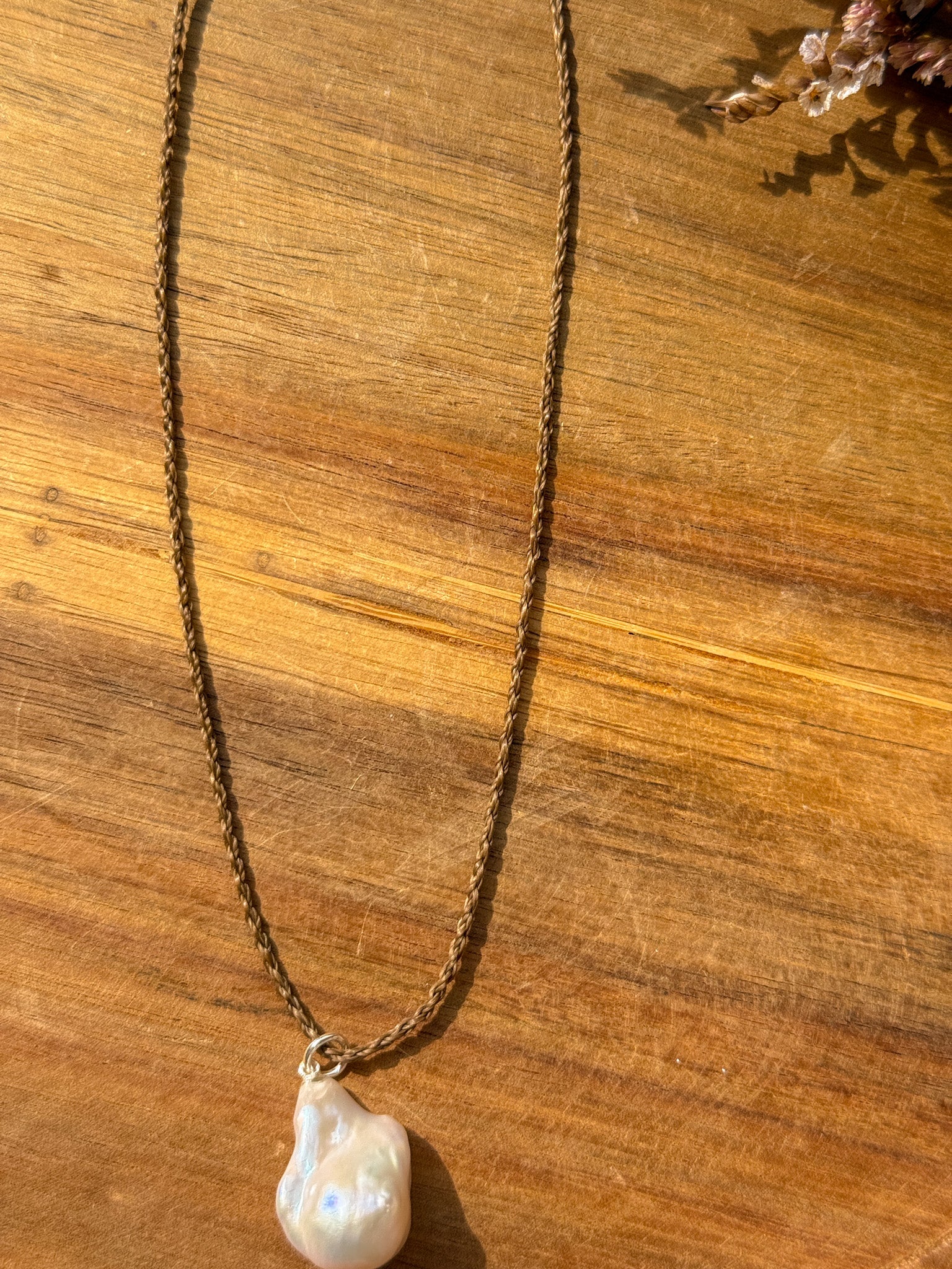 Macrame Necklace - Pearl  (Shorter)