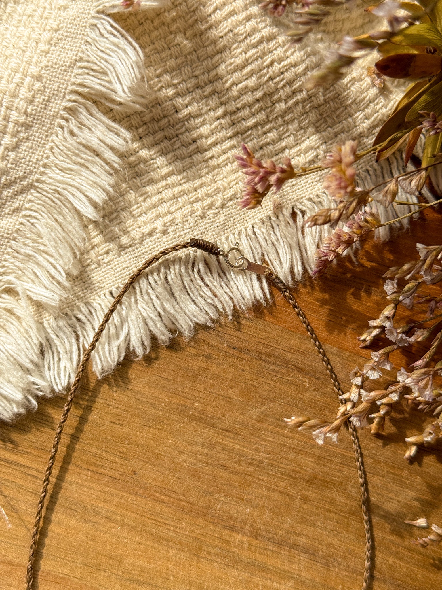 Macrame Necklace - Pearl  (longer)