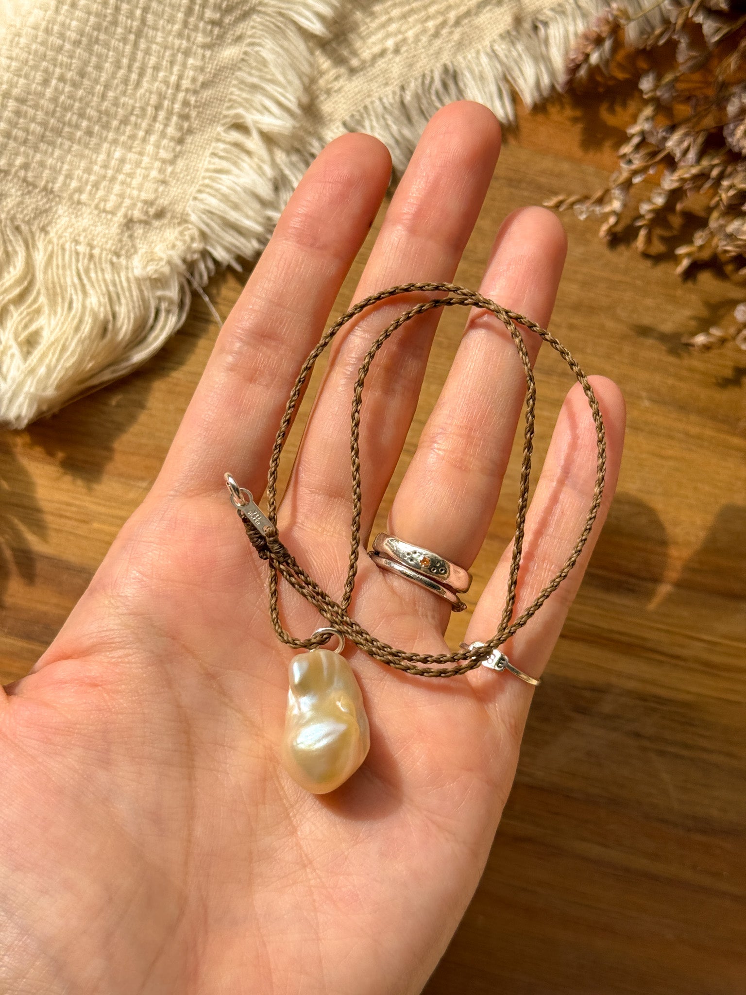 Macrame Necklace - Pearl  (longer)