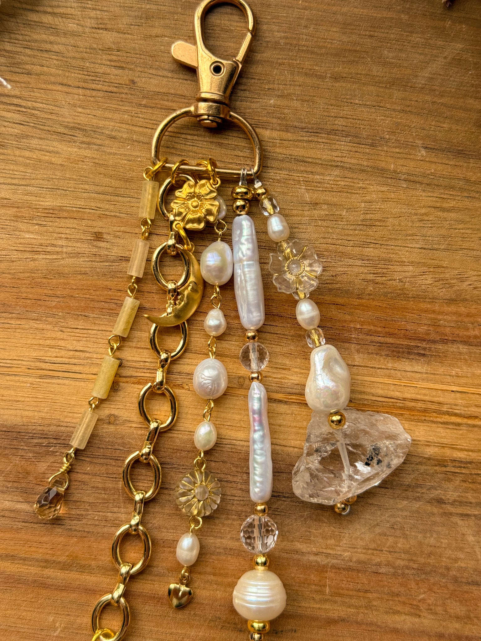 Key Chain - Pearl and Clear Quartz