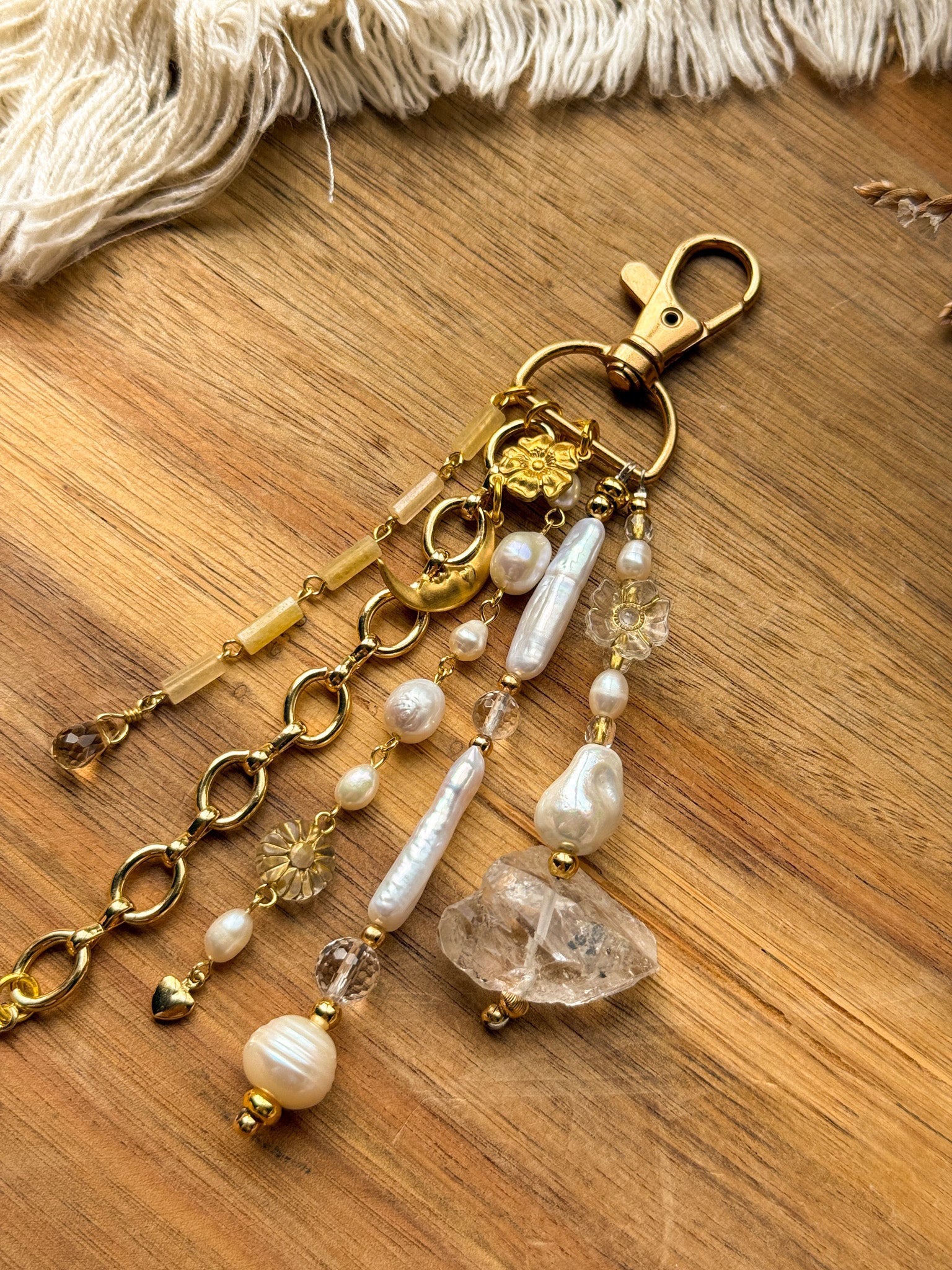 Key Chain - Pearl and Clear Quartz