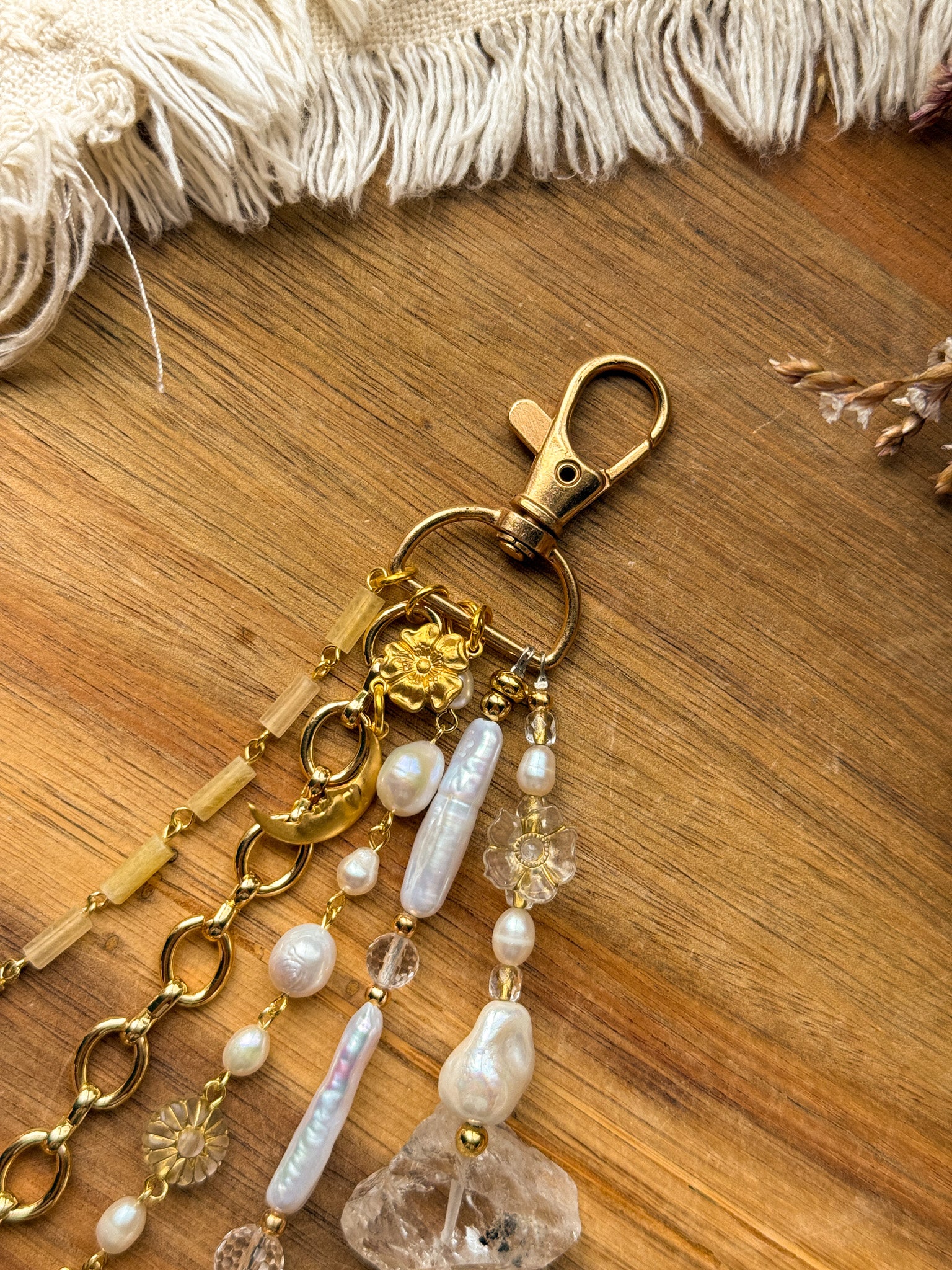 Key Chain - Pearl and Clear Quartz
