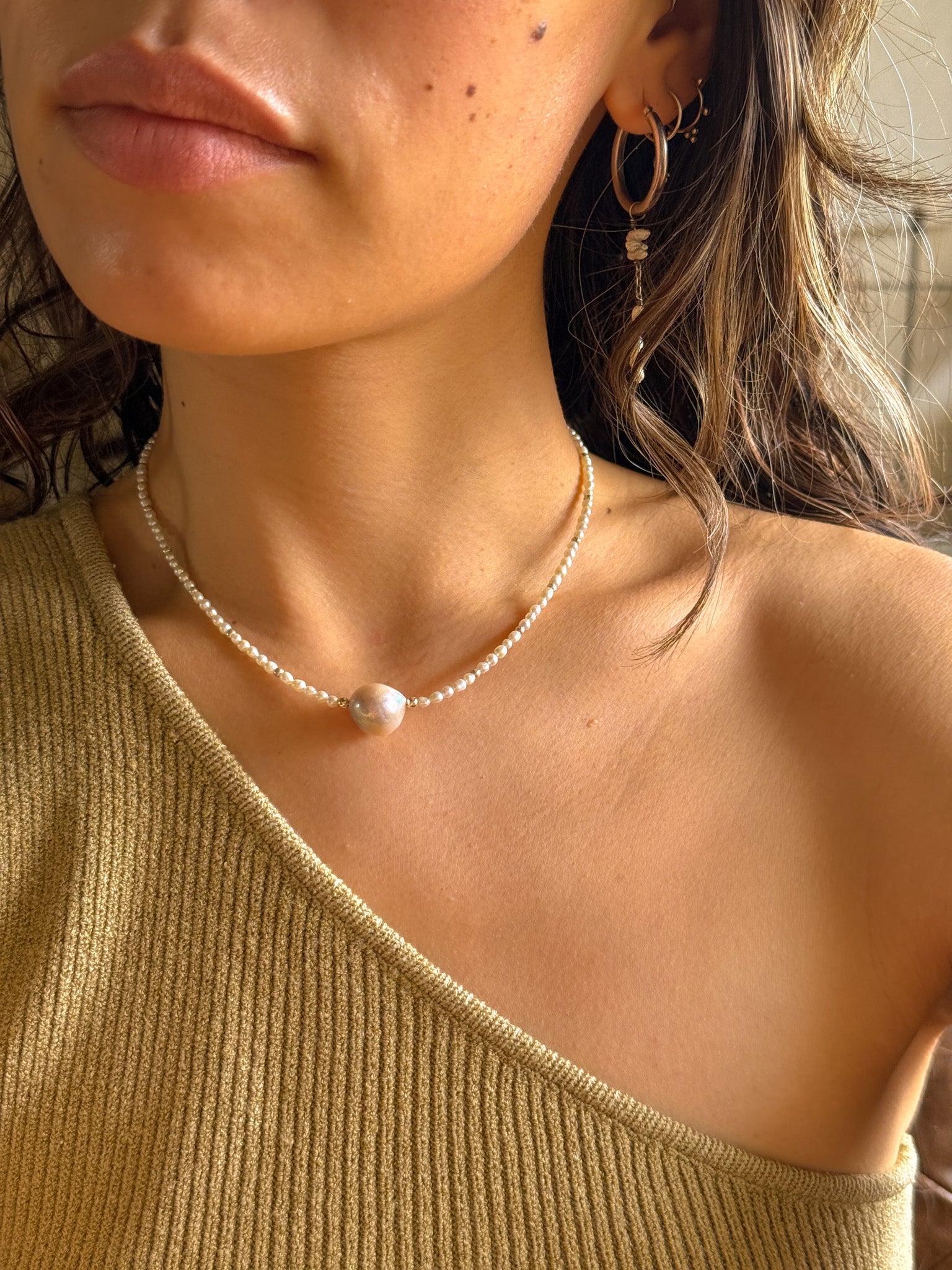 Necklace - Pearl and Karen silver