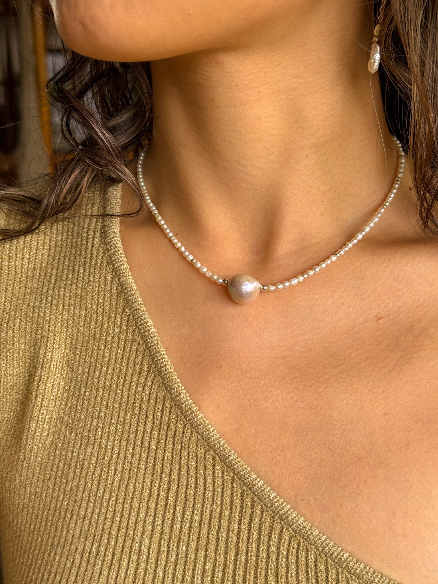 Necklace - Pearl and Karen silver