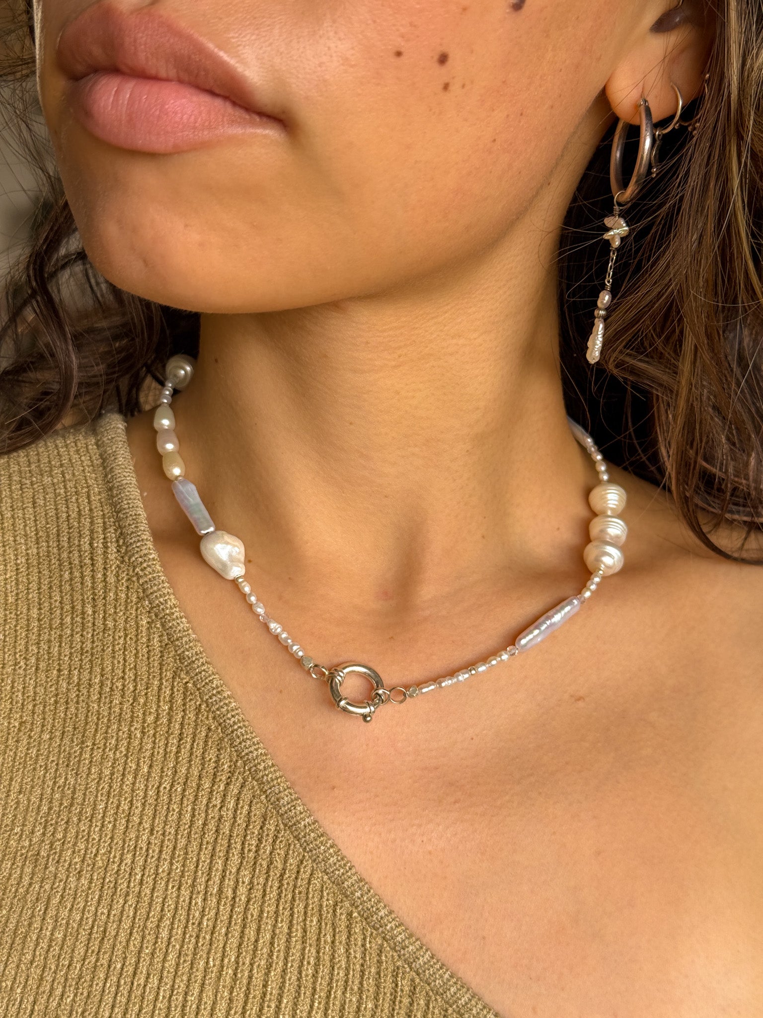Necklace - Pearl, Clear quartz and Karen silver