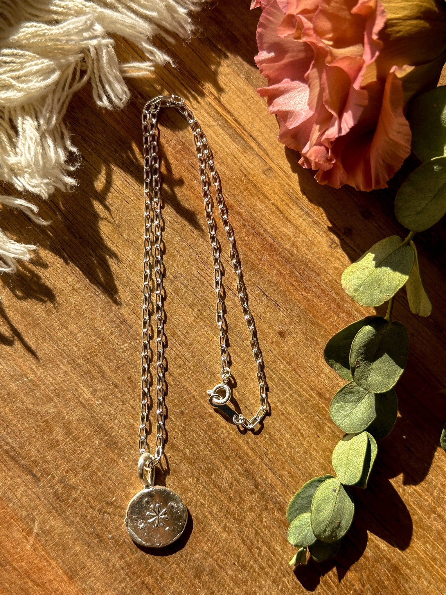 Flower Coin Pendant top Necklace