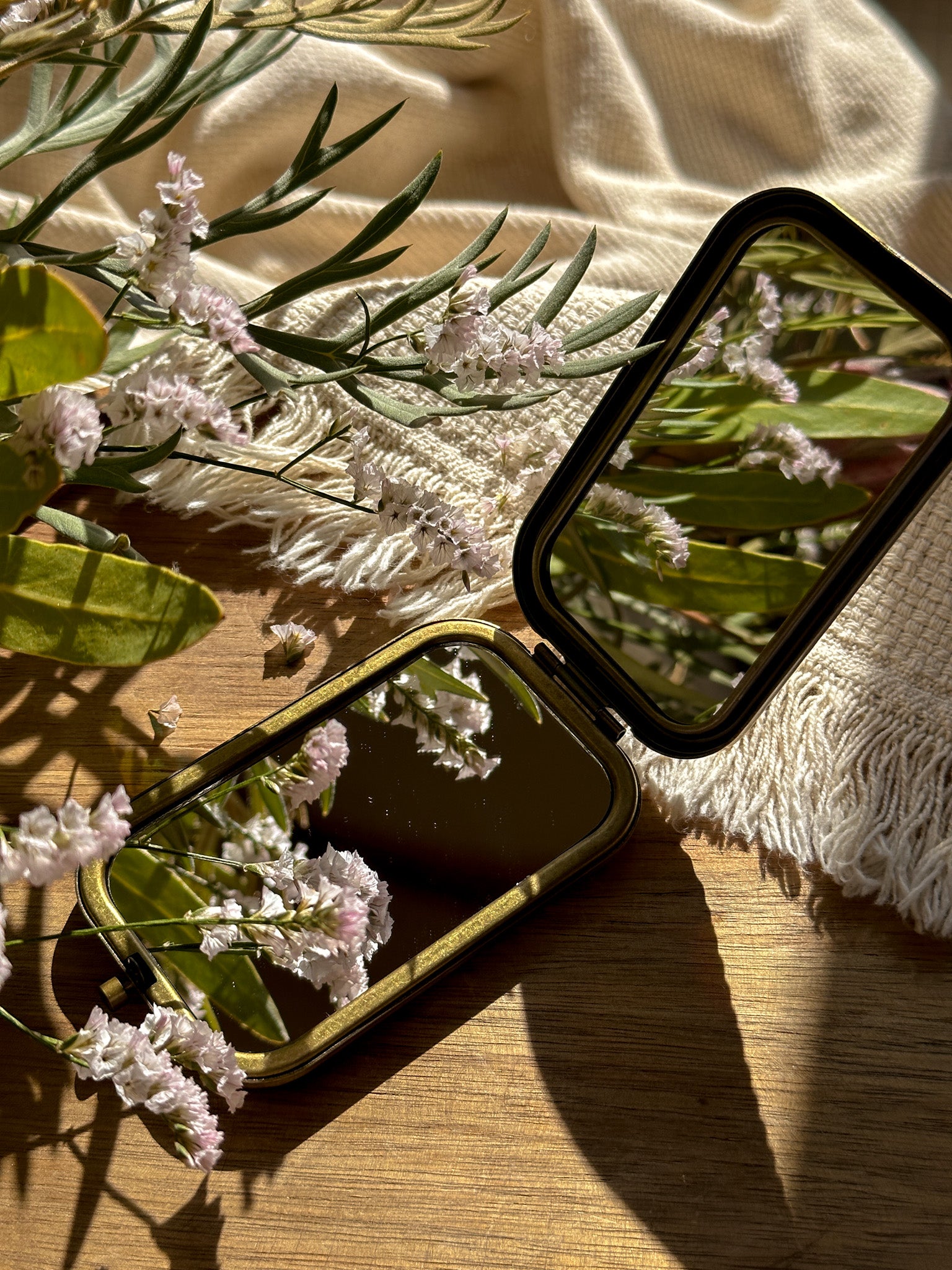 Upcycle glass mirror - Gold I - Pearl