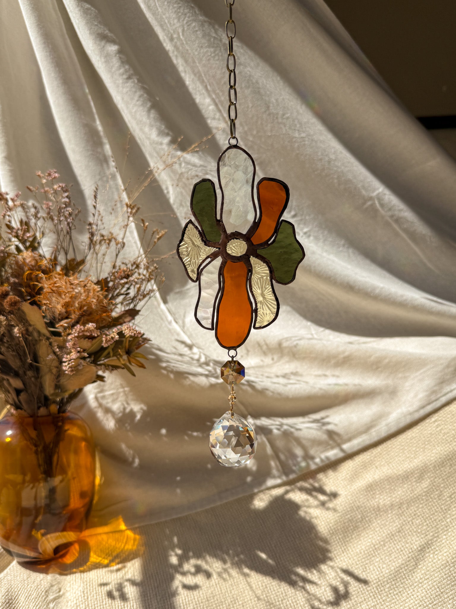 Wavy Flower - Textured glass and Orange Swarovski