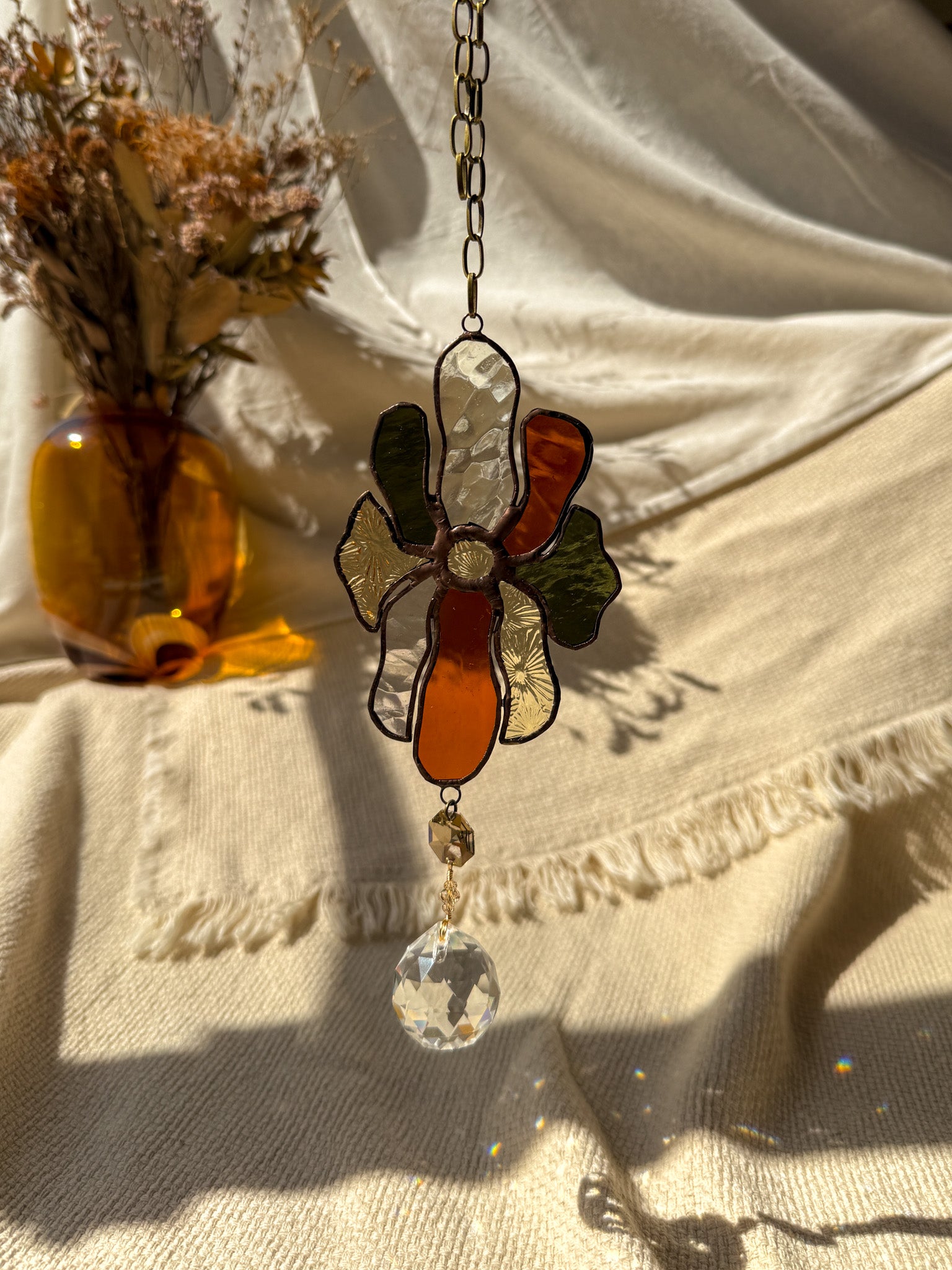 Wavy Flower - Textured glass and Orange Swarovski