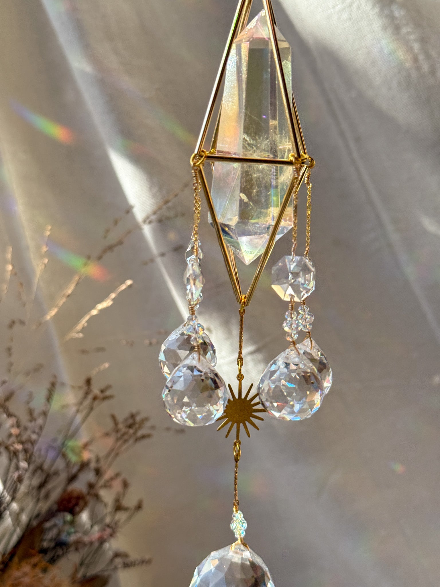 lil sun - Rainbow Aura Quartz