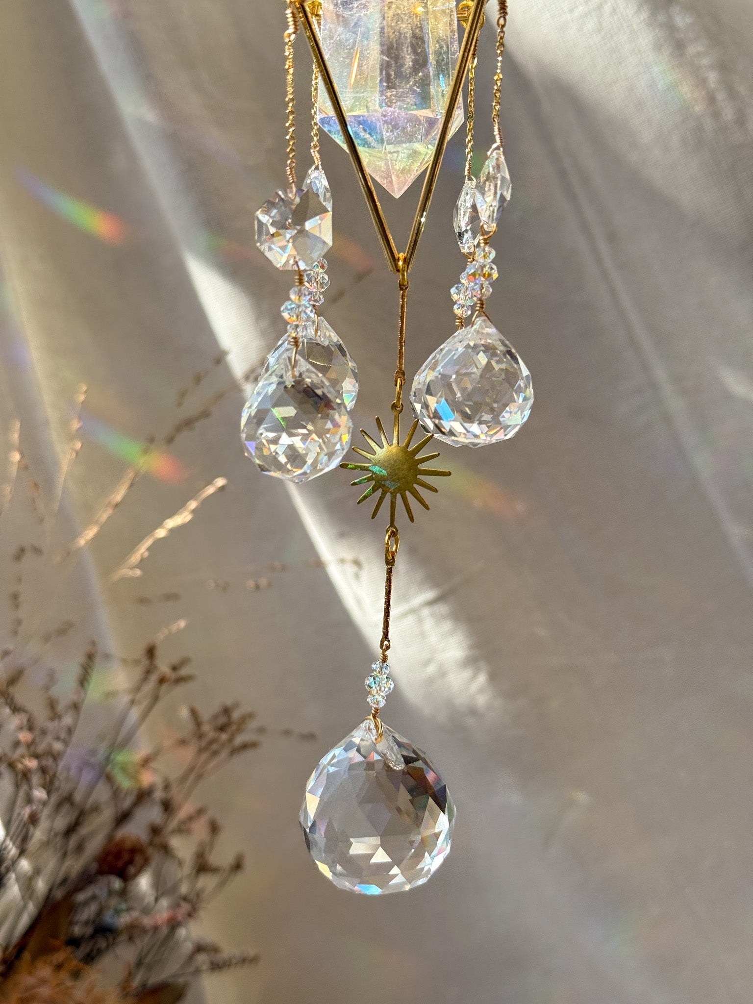 lil sun - Rainbow Aura Quartz